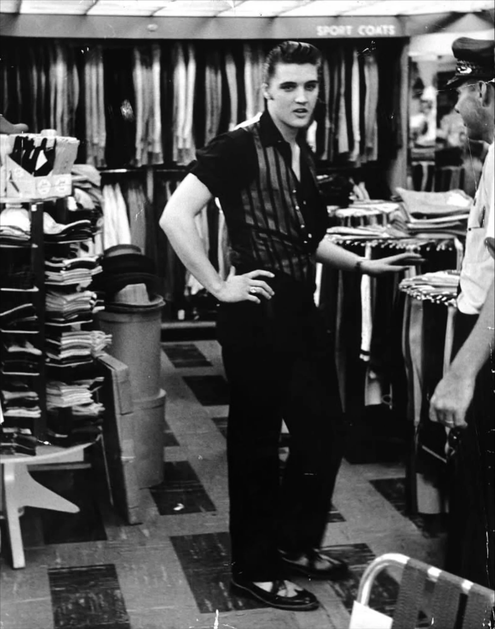 Elvis shoppin&rsquo; around. ;)