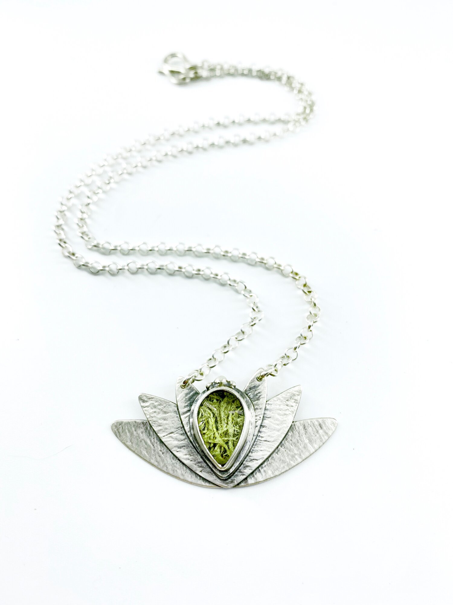 LICHEN LOTUS PENDANT