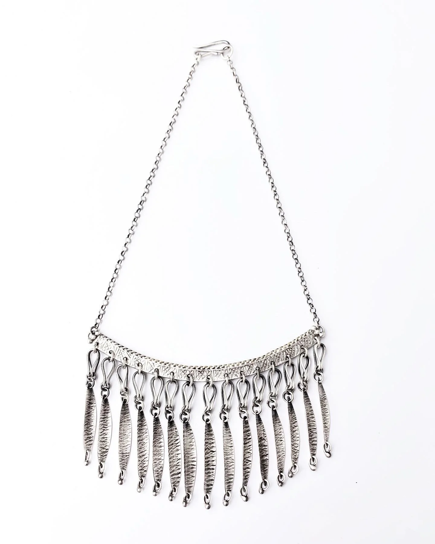 SILVER FRINGE BIB NECLACE
