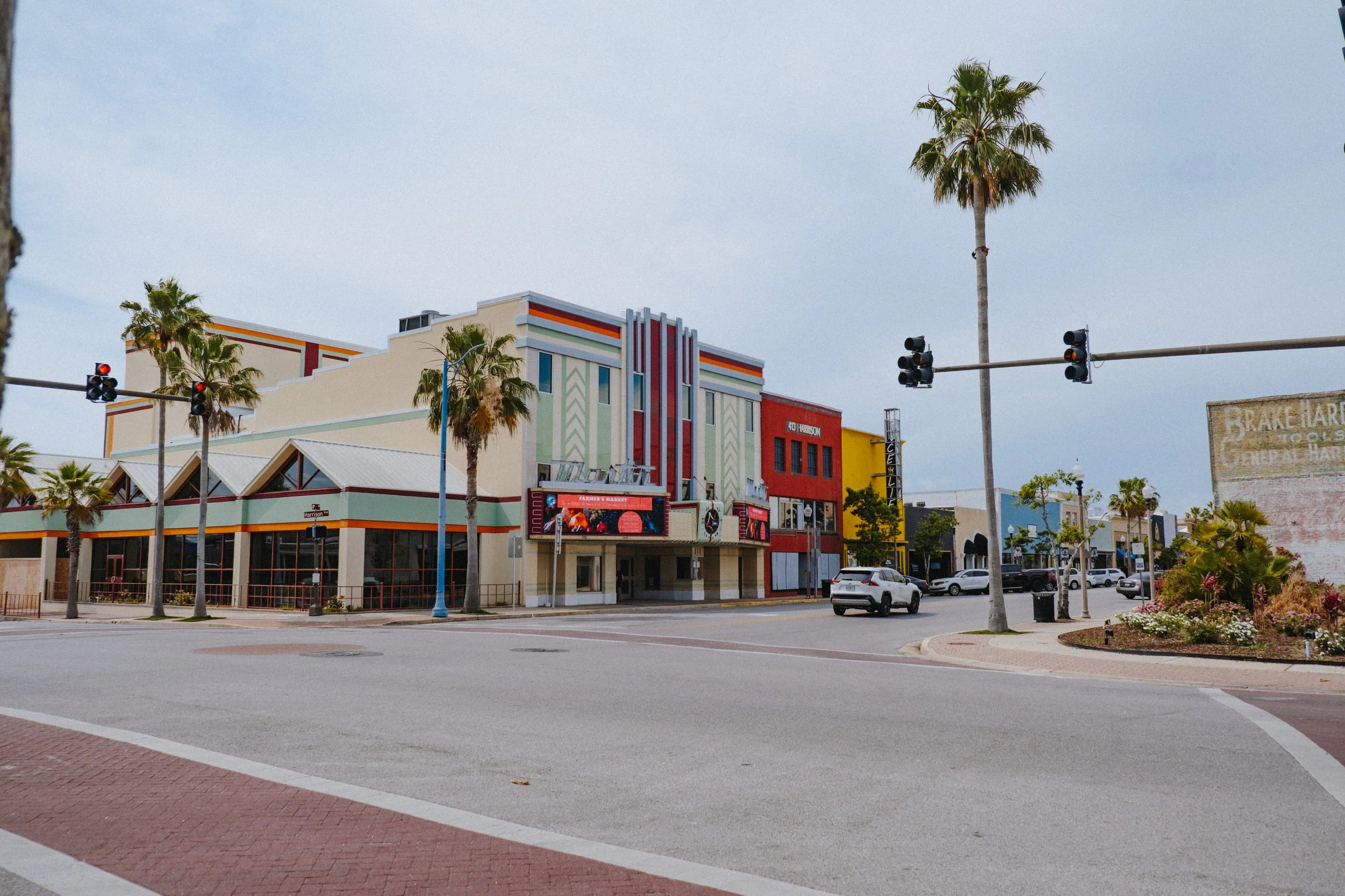 eat-and-drink-historic-downtown-panama-city-fl