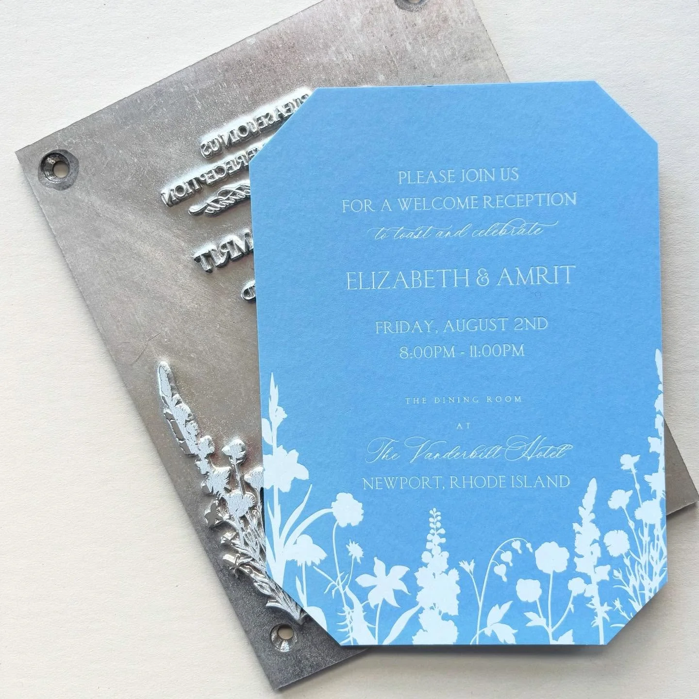 When the process is just as beautiful as the finished product 🤩
&bull;
&bull;
&bull;
#weddinginvitations #wedding #weddinginspiration #weddinginvitation
#weddingstationery #invitations #weddinginvites #invitation #weddingideas #invitationdesign #wed