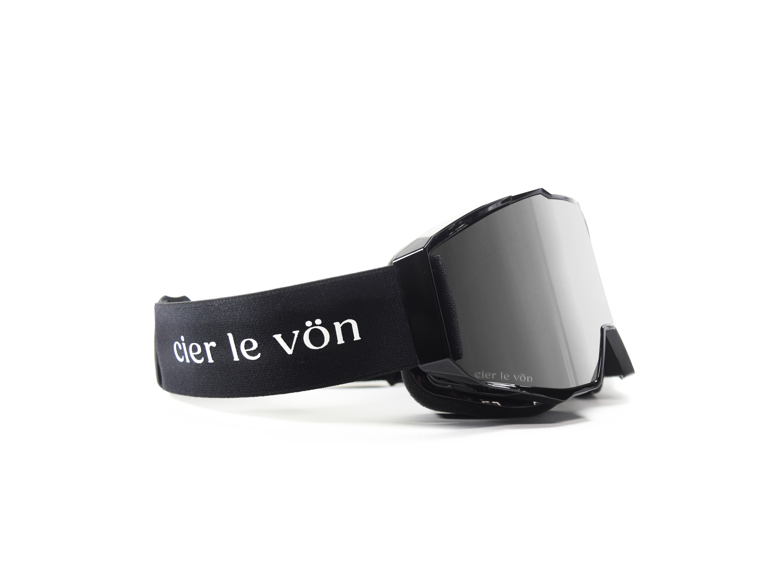 Black goggles with reflective silver lenses and an elastic strap that says "cier le vön" in white text.