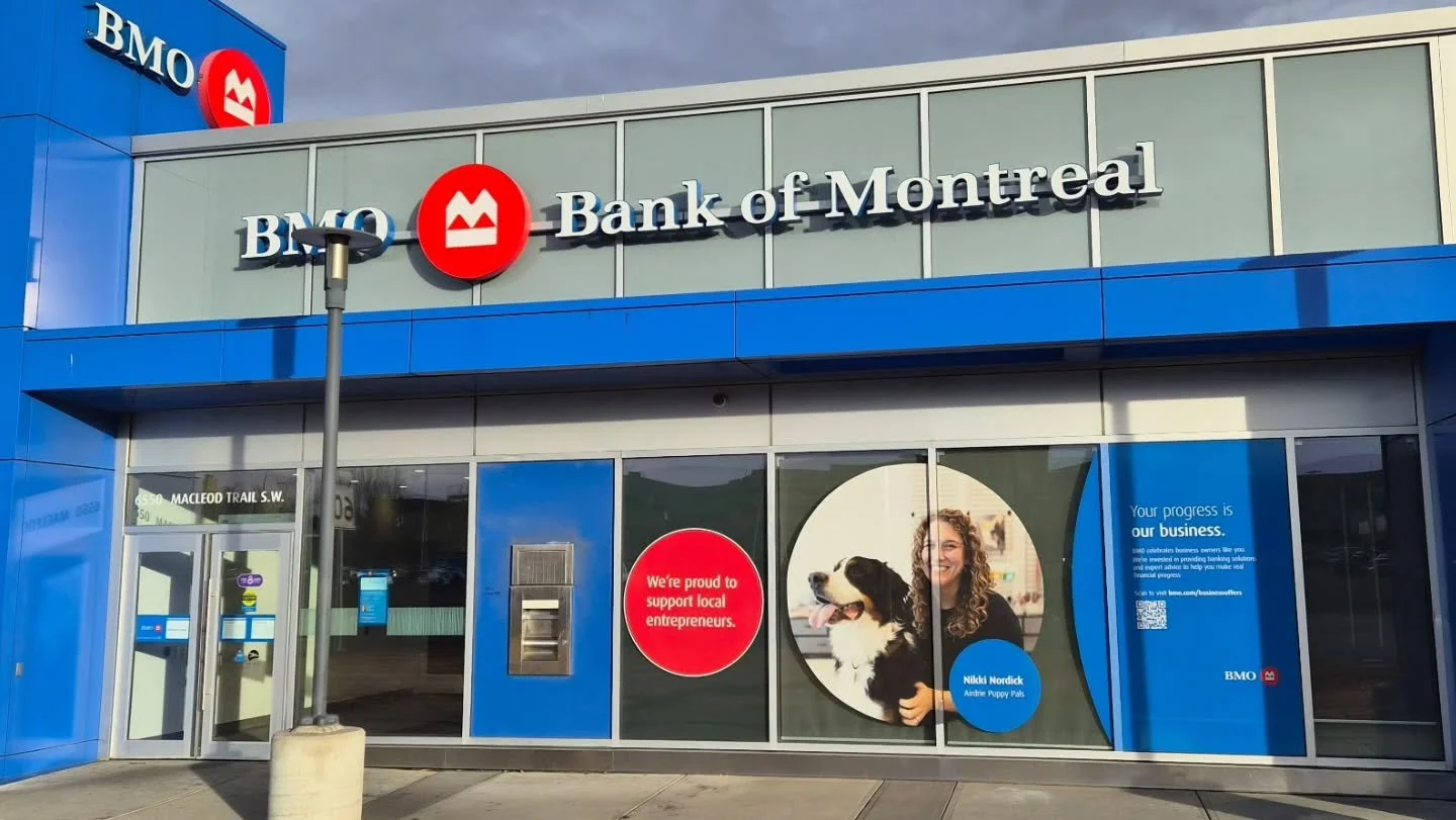 How cool is this! 🎉 Thank you to Corey and the team at @bmocanada. Your support of our small business dream has helped us grow Airdrie Puppy Pals from a home based business to what we are today. ❤️

APP Family - if you are in the Calgary area, this 