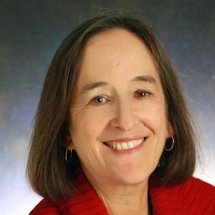 Headshot of Ellen Moir