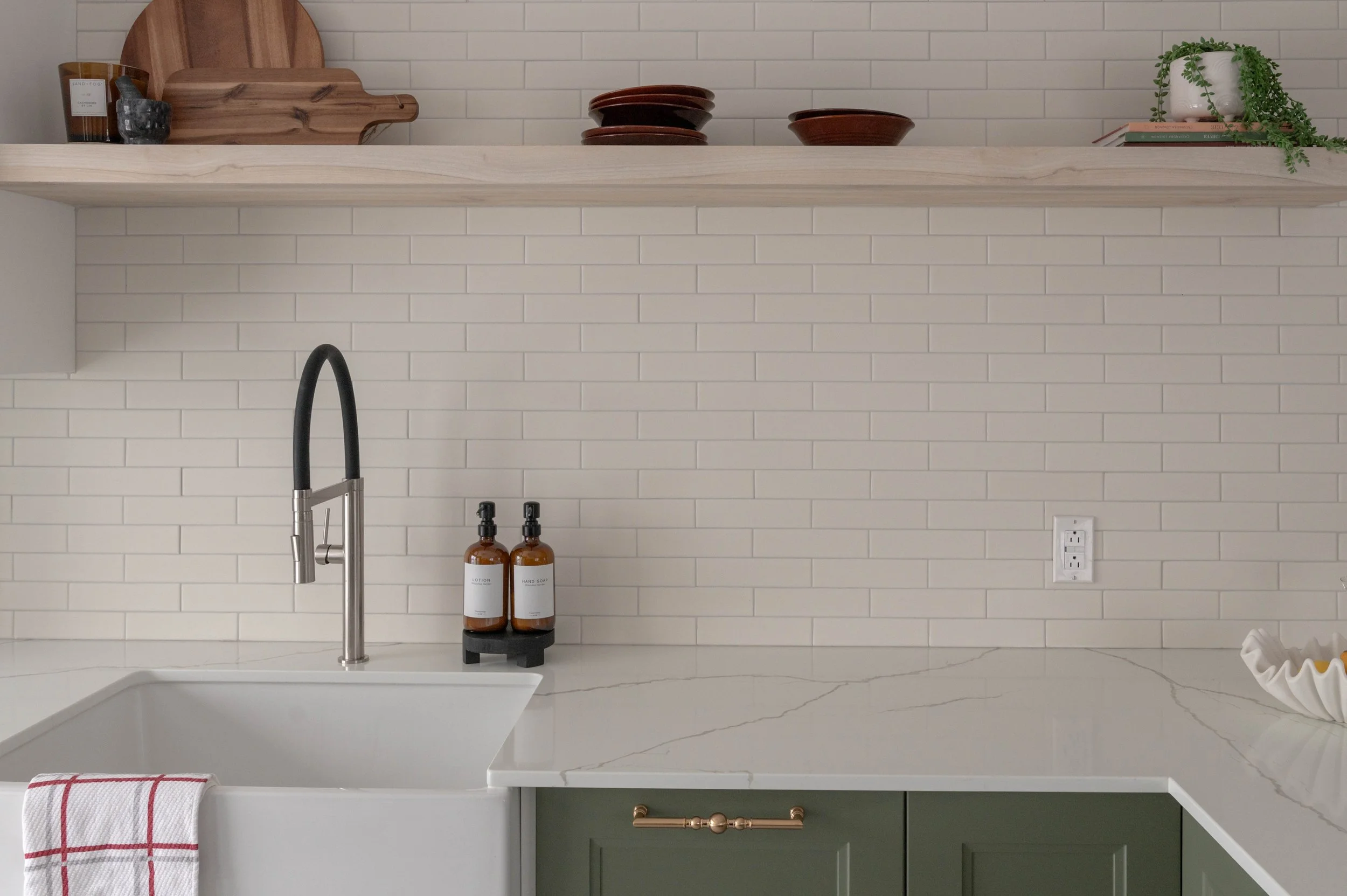 RESIDENCE MBAH-MBOLE-6.jpg