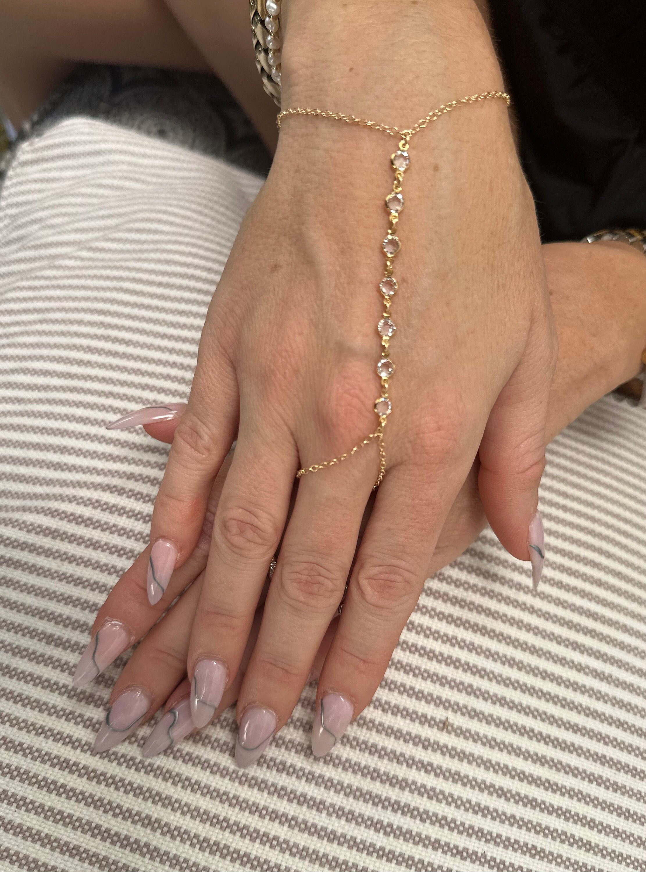 https://i.etsystatic.com/7896745/r/il/4b9d5b/5243235786/il_fullxfull.5243235786_dg0o.jpg