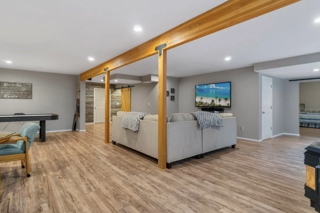 downstairs living room 2.jpg