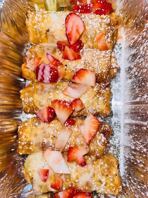 Strawberry Cheesecake Eggrolls (4pack)