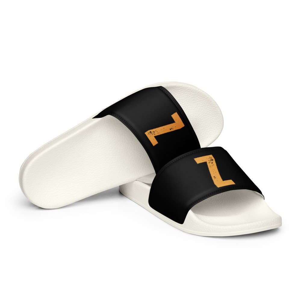 mens-slides-white-front-66c27df4a5d32.jpg