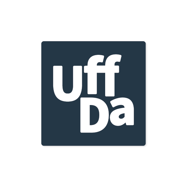 Uffda_Square_Sticker_Navy.png