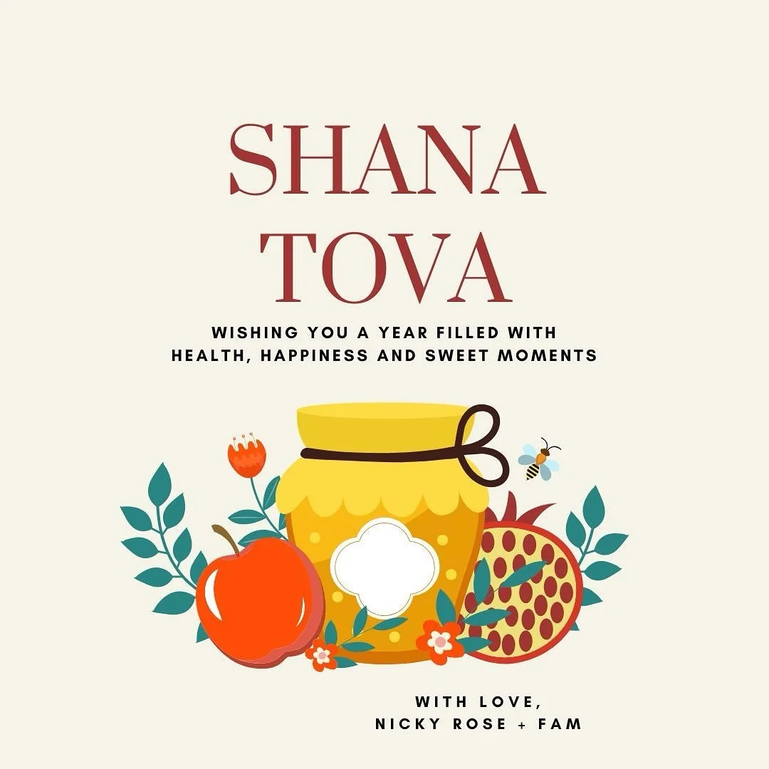 Shana Tova from my family to yours 🍎🍯❤️