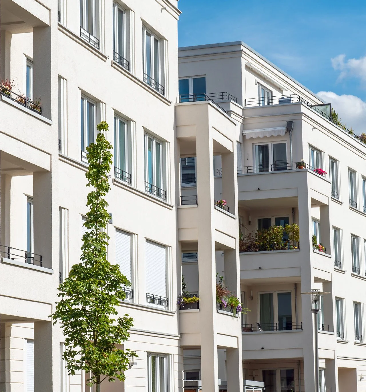 General 4 — Ventura Capital