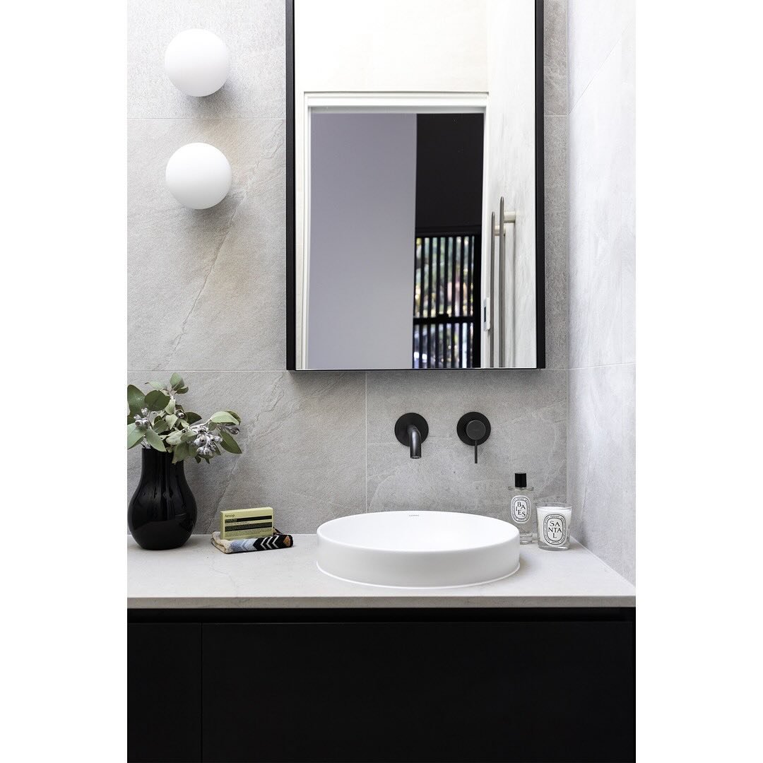 || Project KANA ||
⠀⠀⠀⠀⠀⠀⠀⠀⠀
Bathroom details at Project KANA.
⠀⠀⠀⠀⠀⠀⠀⠀⠀
Ellis Studio undertook architecture, interior design and site advice, with the build by Tim from @ssrprojects who was meticulous in his approach to all aspects of the build and 