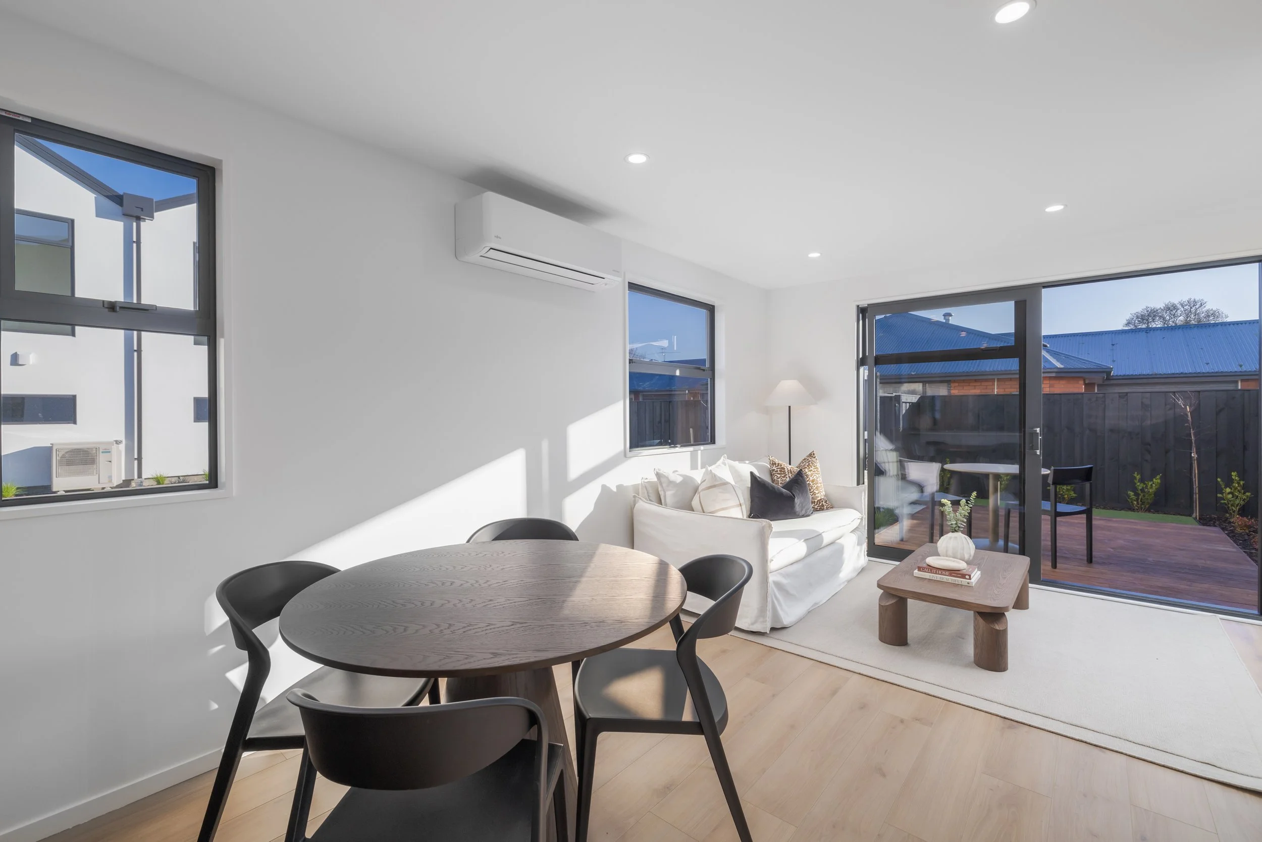 3-232 Geraldine Street-006.jpg