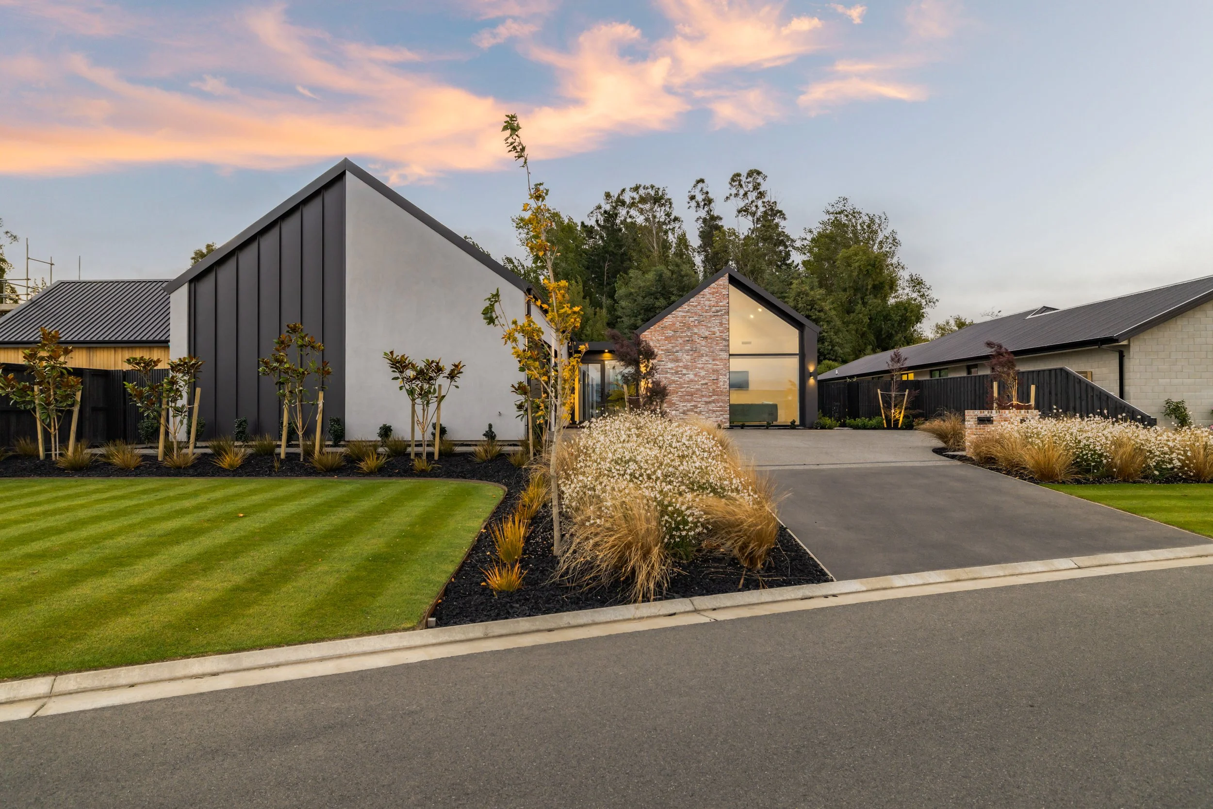 5 Benashet Drive Twilights-013.jpg