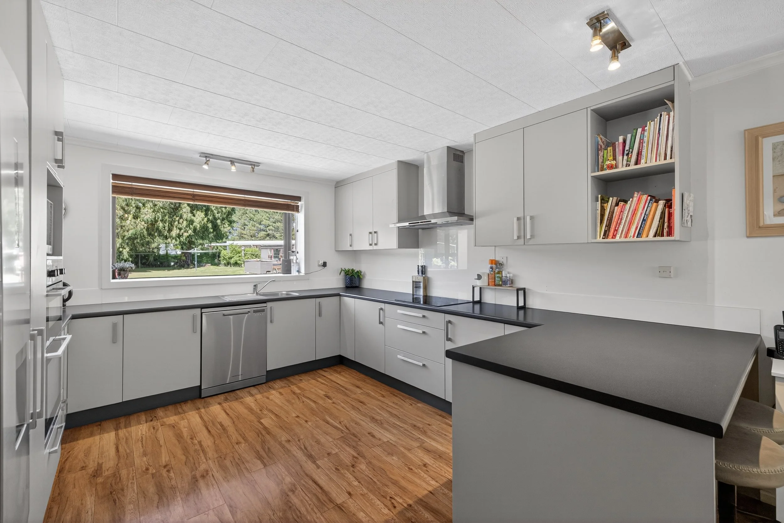 32 Scarlet Oak Drive-042.jpg