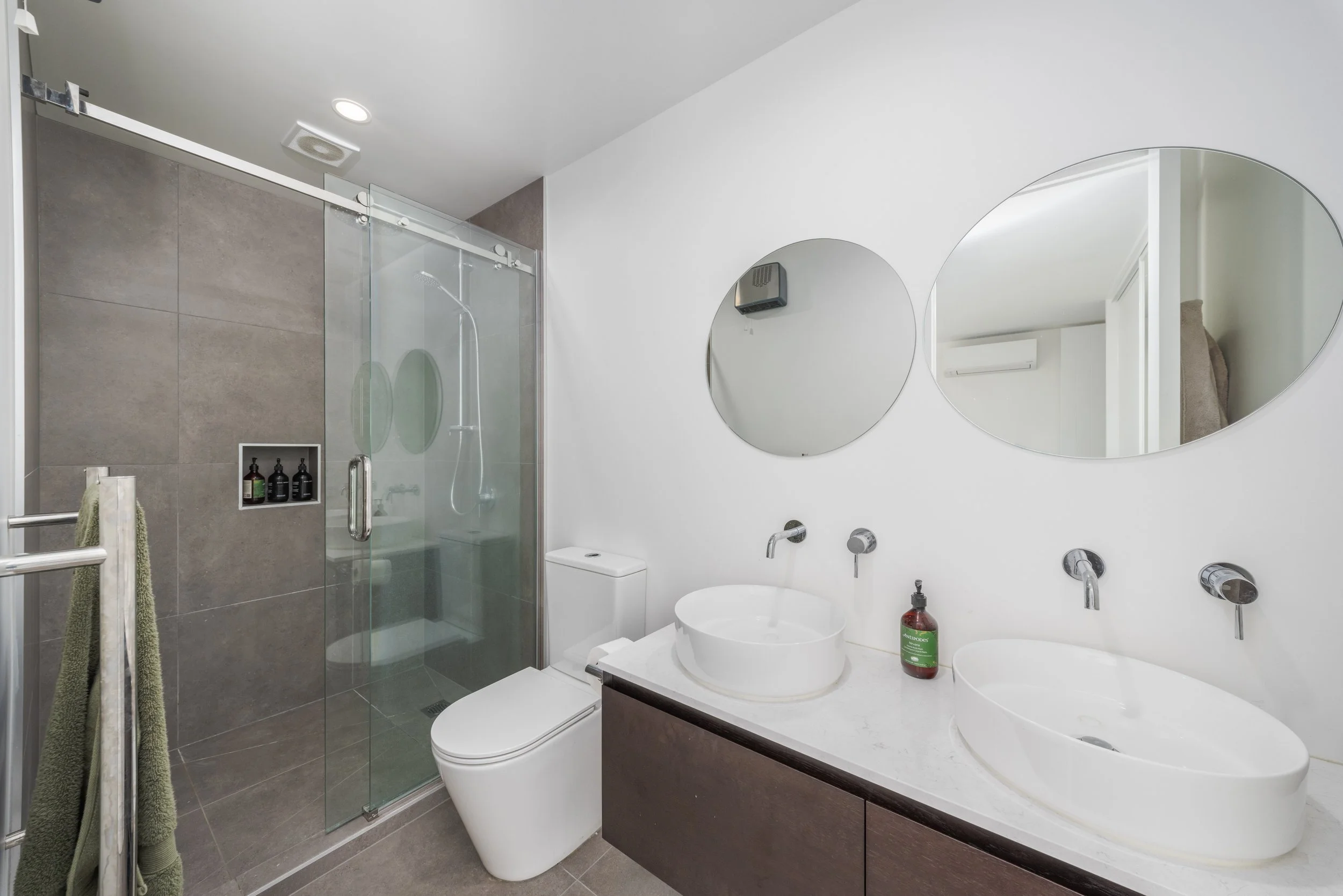 119CRuskinStreet-001.jpg