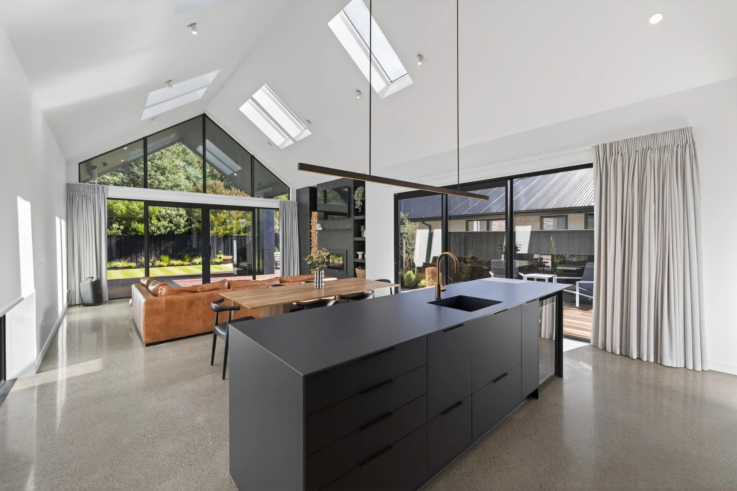 5 Benashet Drive Day-013.jpg