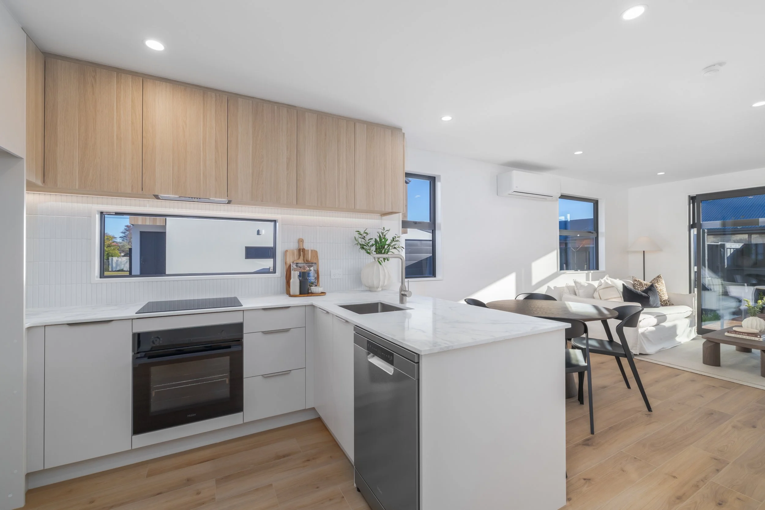 3-232 Geraldine Street-009.jpg