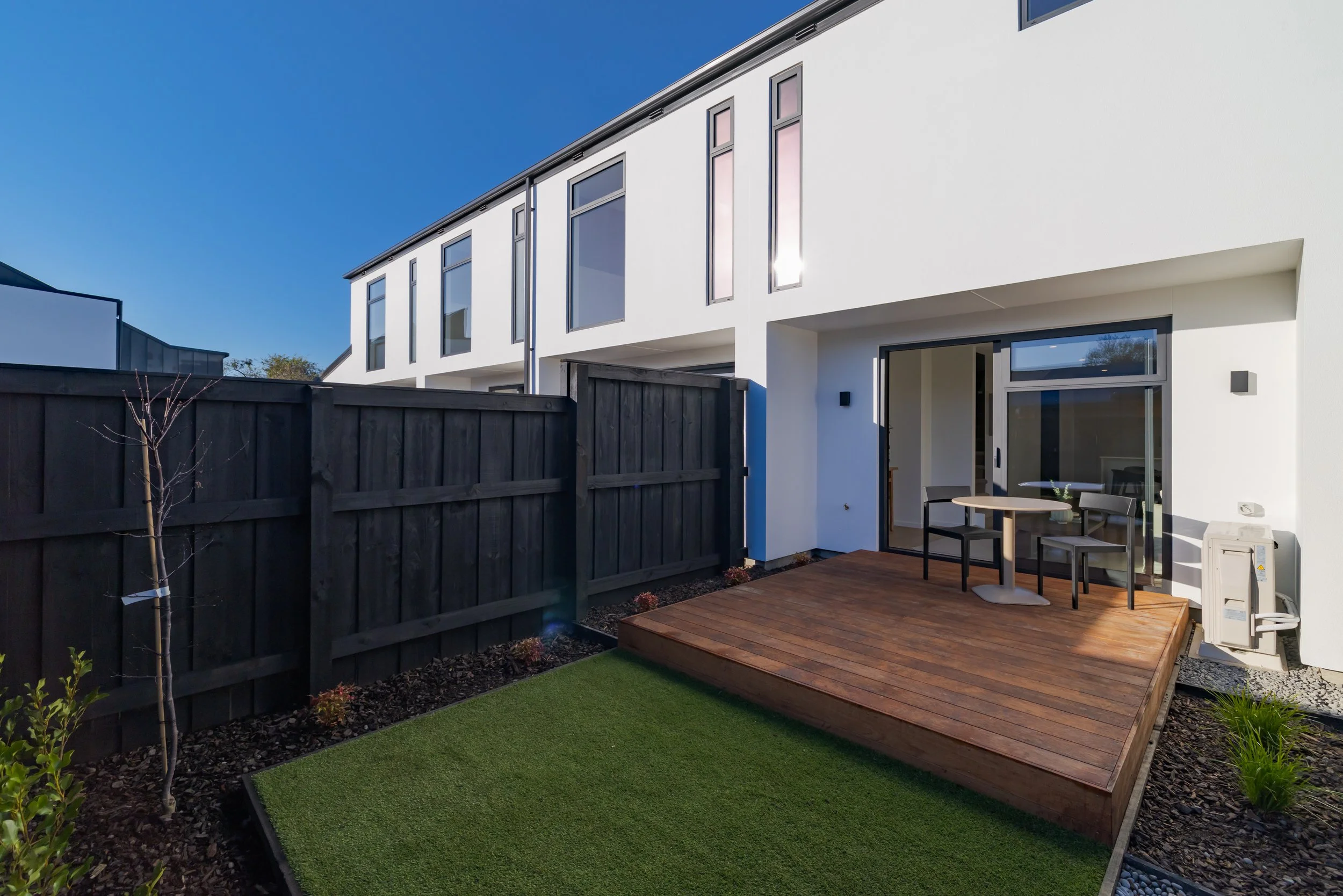 3-232 Geraldine Street-012.jpg
