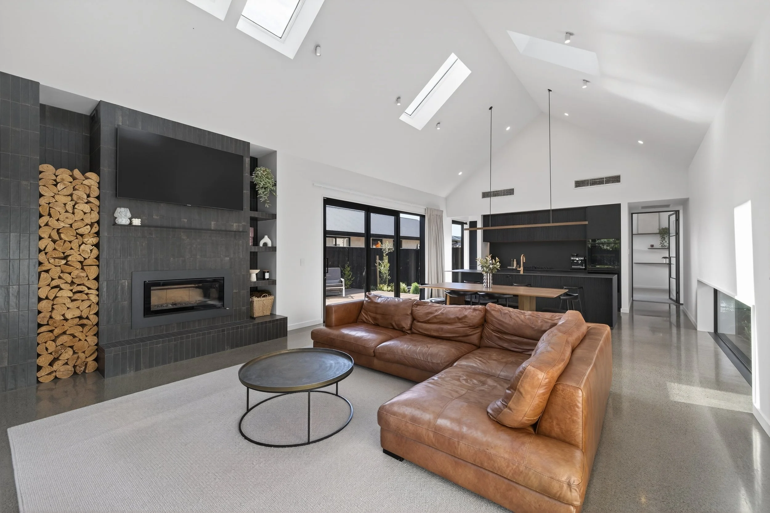 5 Benashet Drive Day-020.jpg