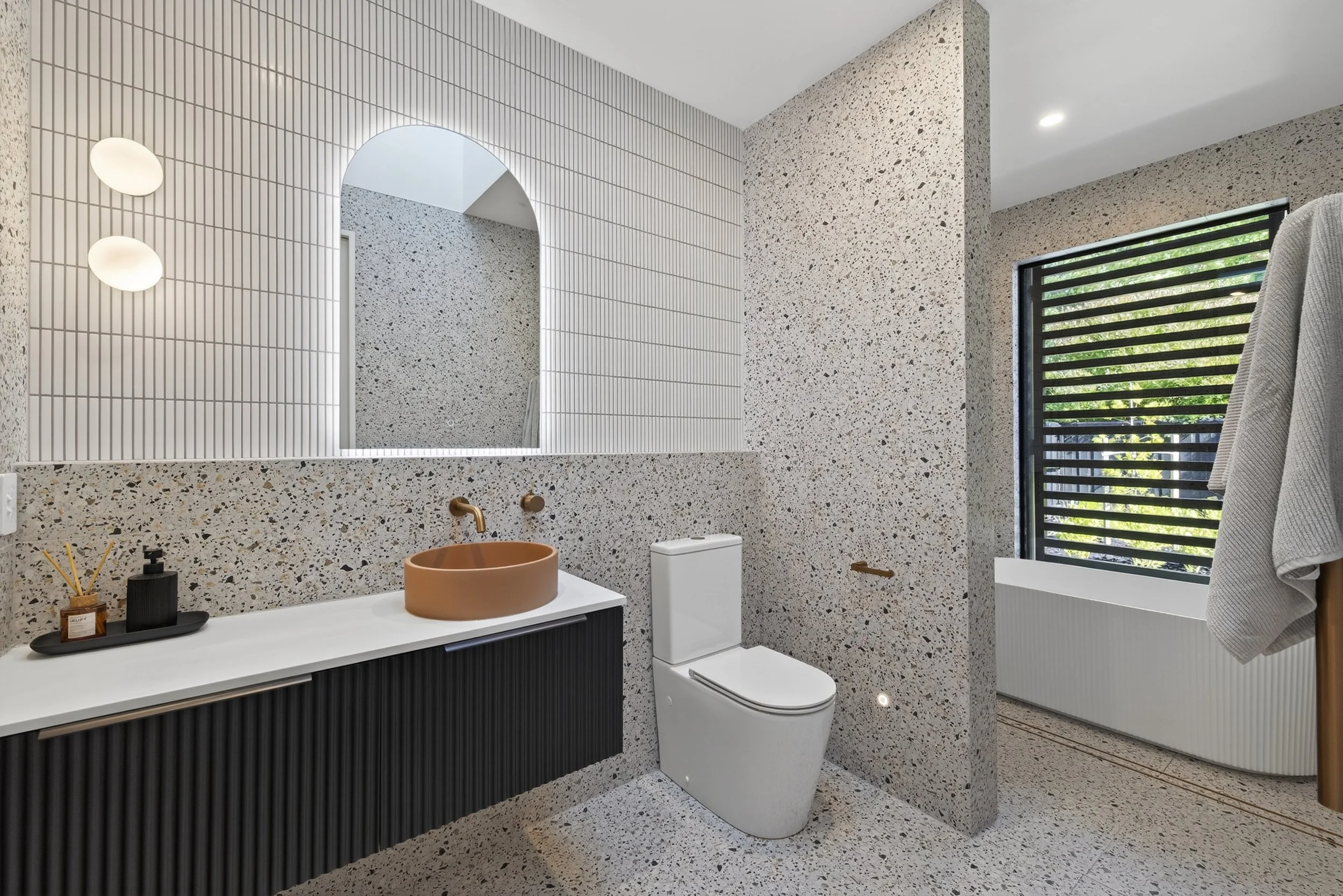 5 Benashet Drive Day-001.jpg