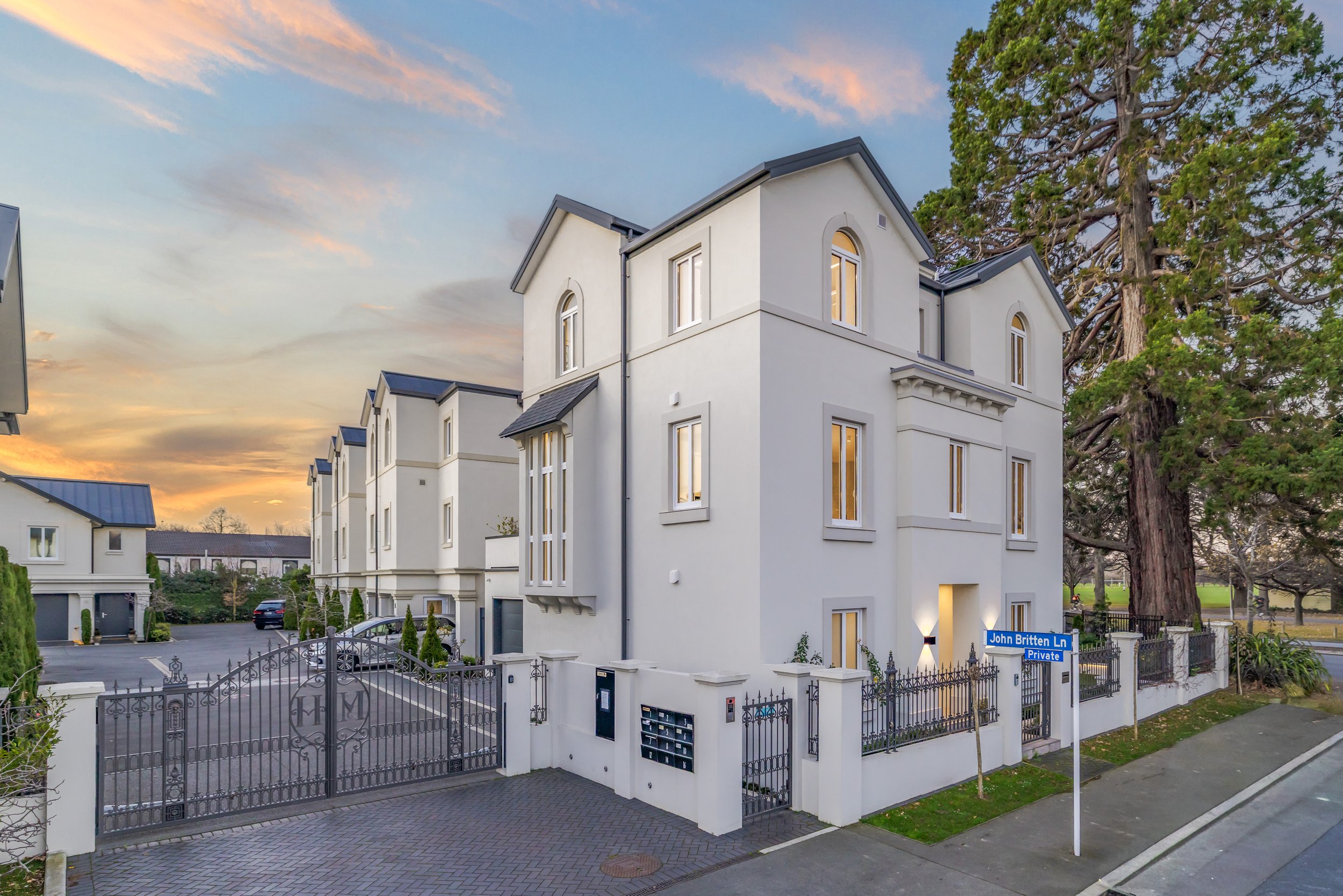 2 Ayr Street-010.jpg