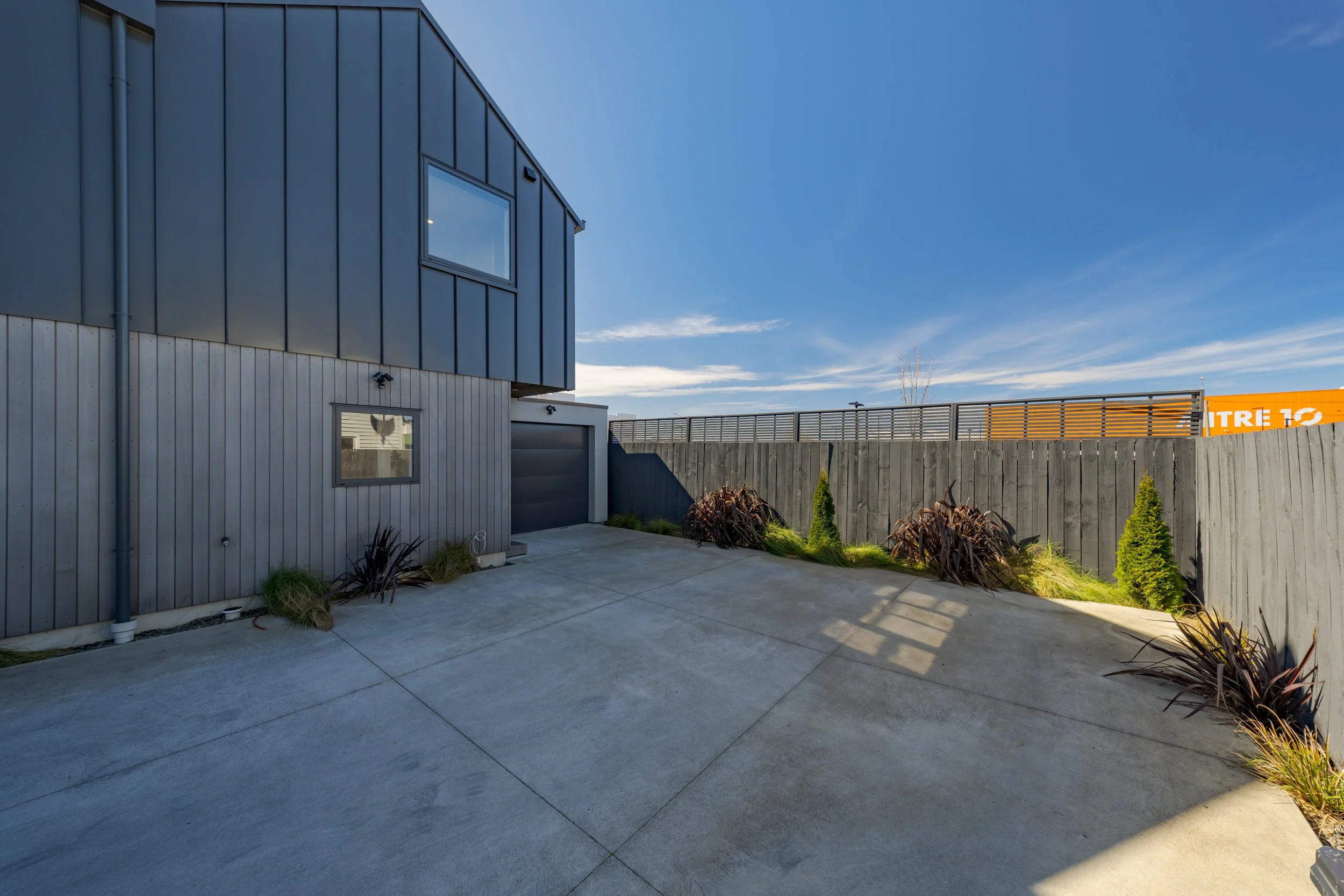 119CRuskinStreet-017.jpg