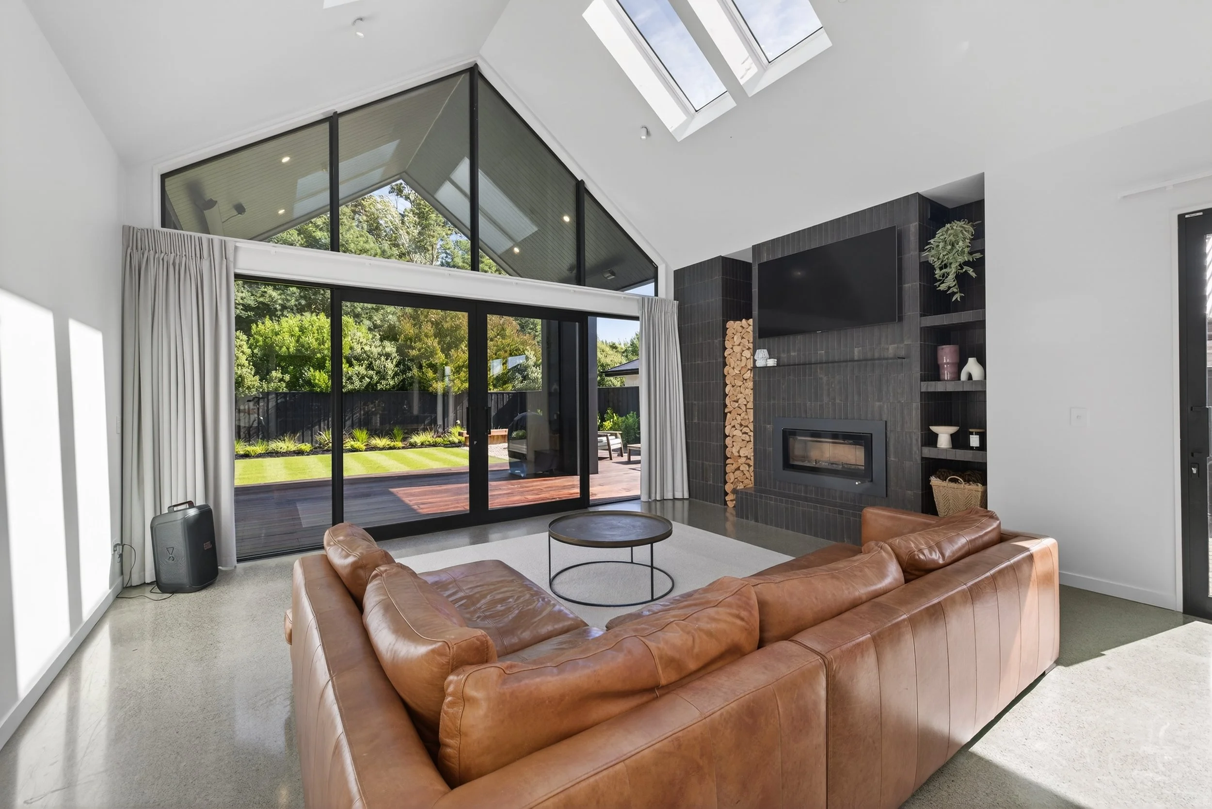 5 Benashet Drive Day-019.jpg