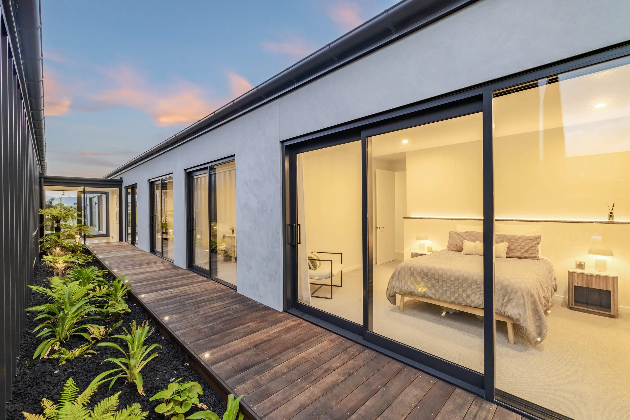 5 Benashet Drive Twilights-008.jpg