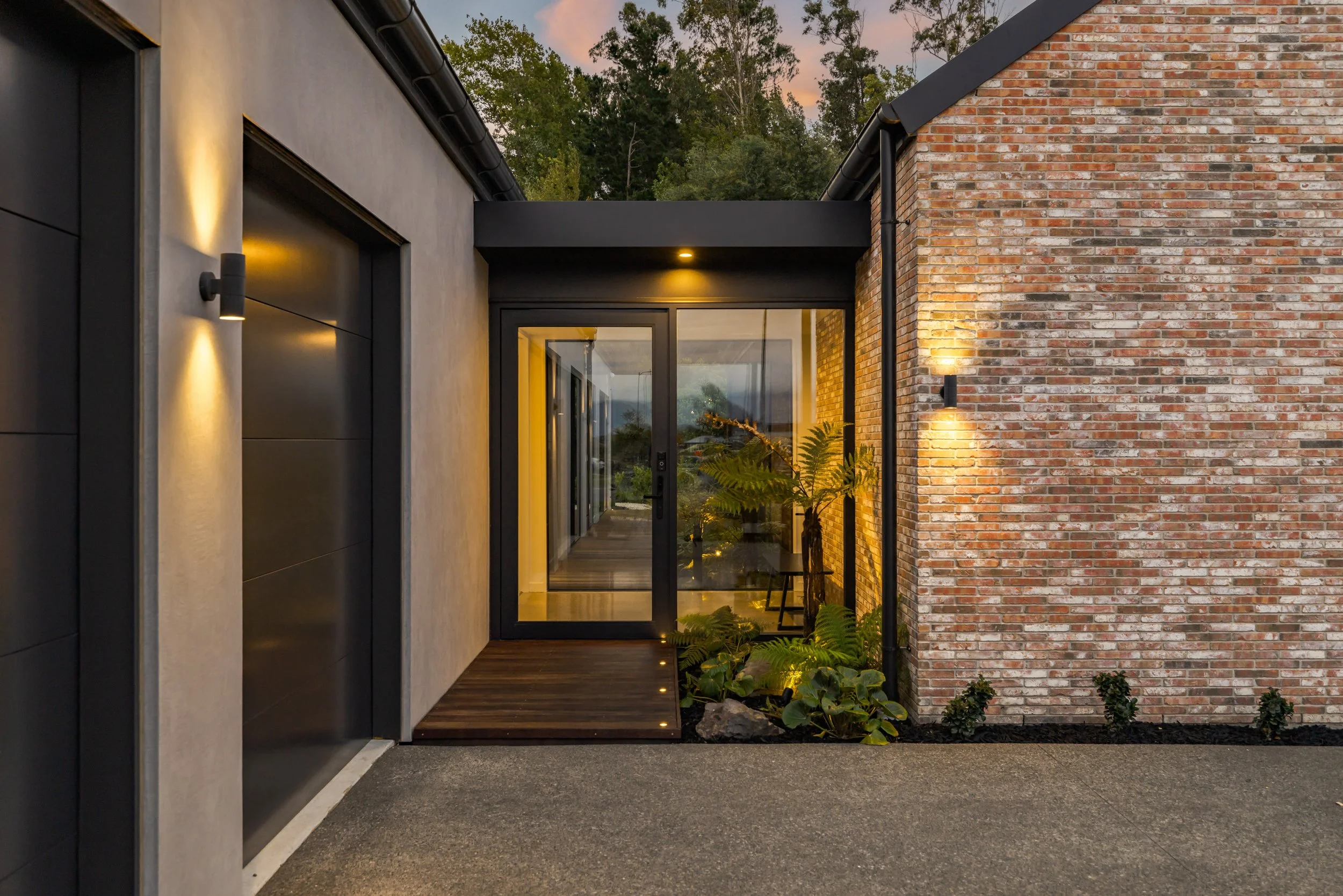 5 Benashet Drive Twilights-016.jpg