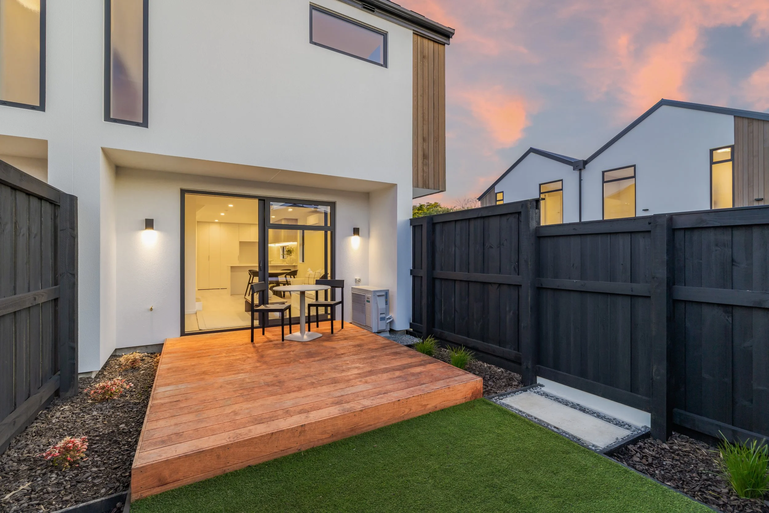 3-232 Geraldine Street-019.jpg