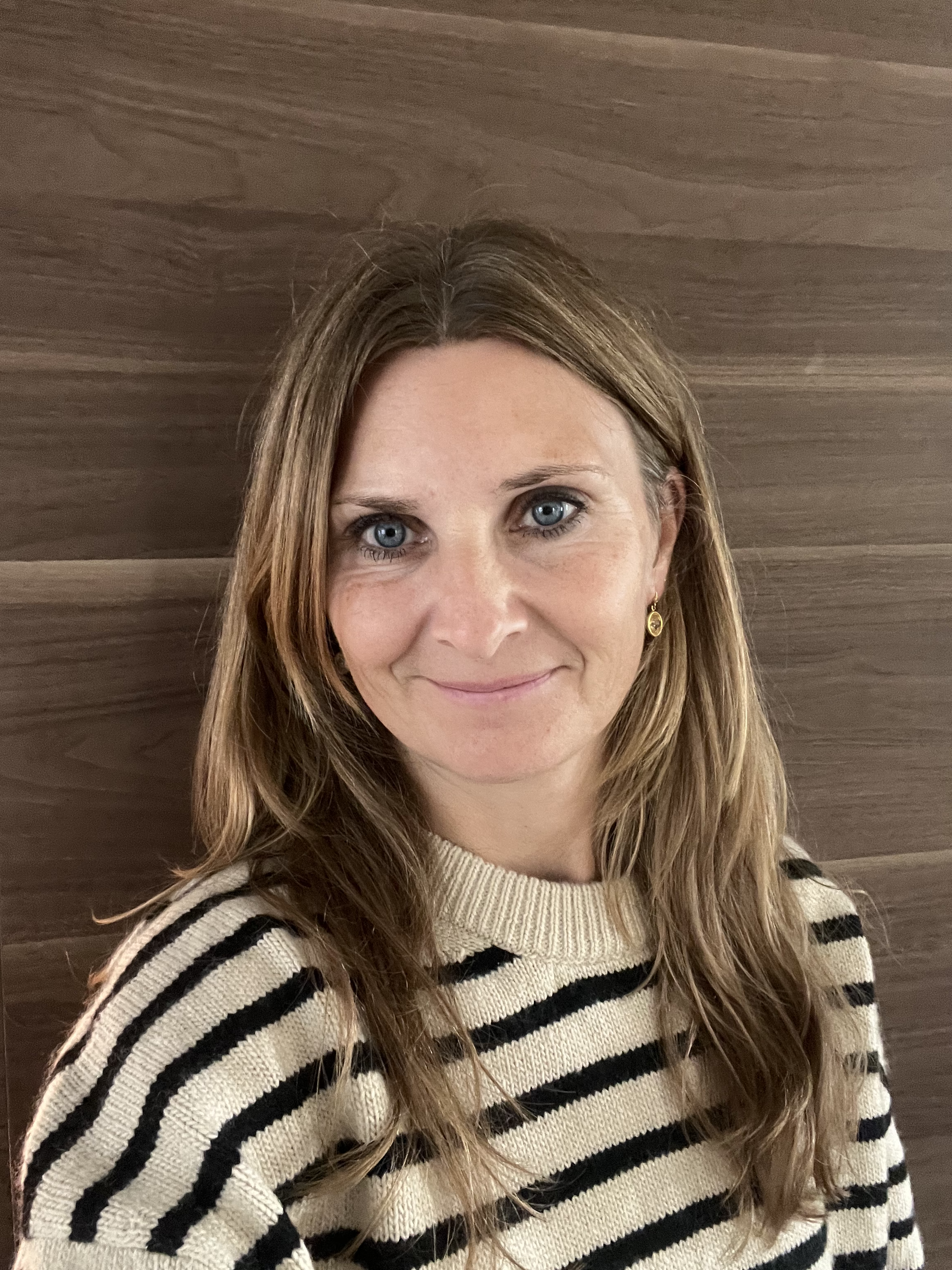 Gunvor M. Dyrdal: Illuminating Paths to Mindfulness, Well-being, and Resilience
