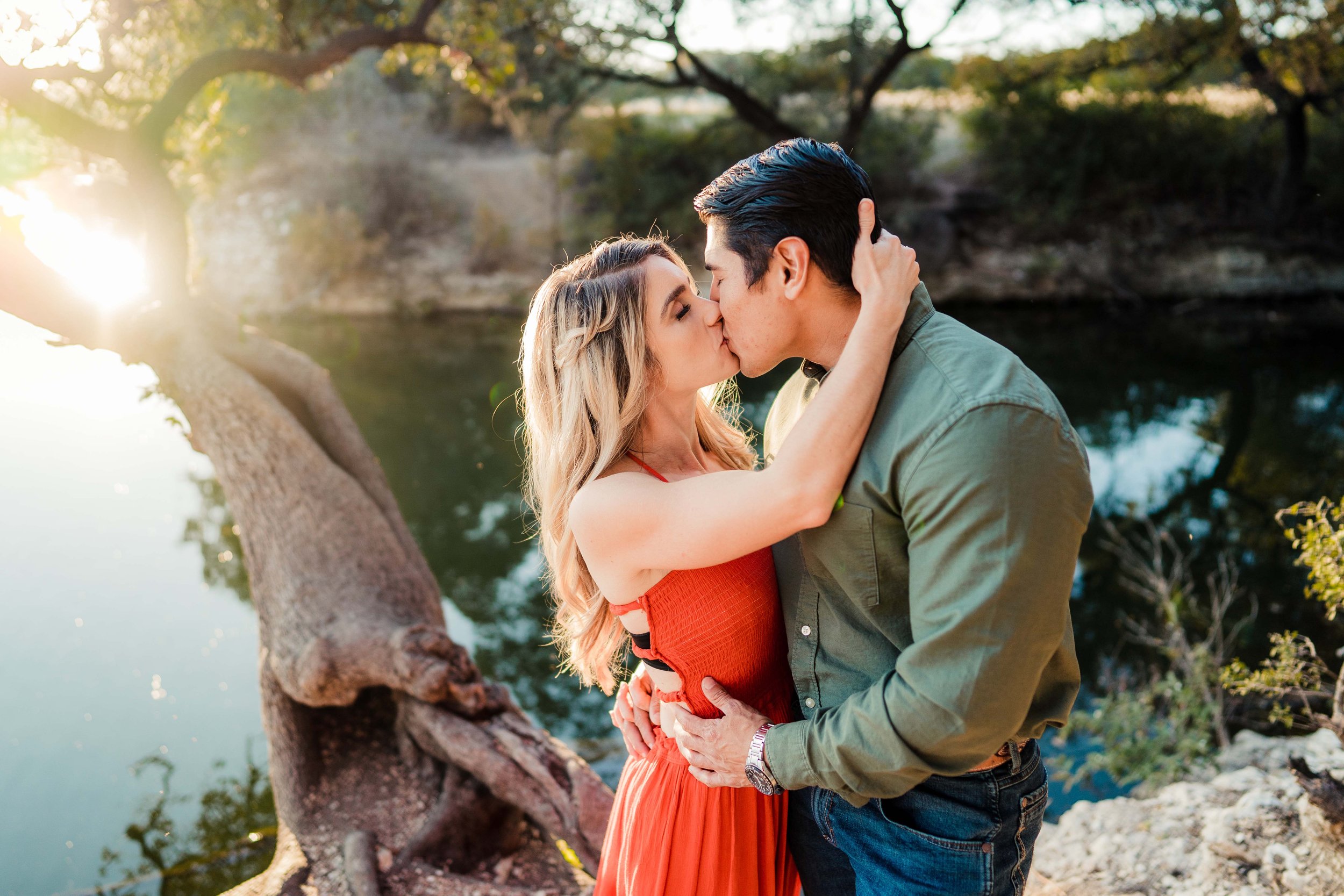 houston-austin-texas-wedding-photographer-photographers-creative-couples-engagement-session-6.jpg