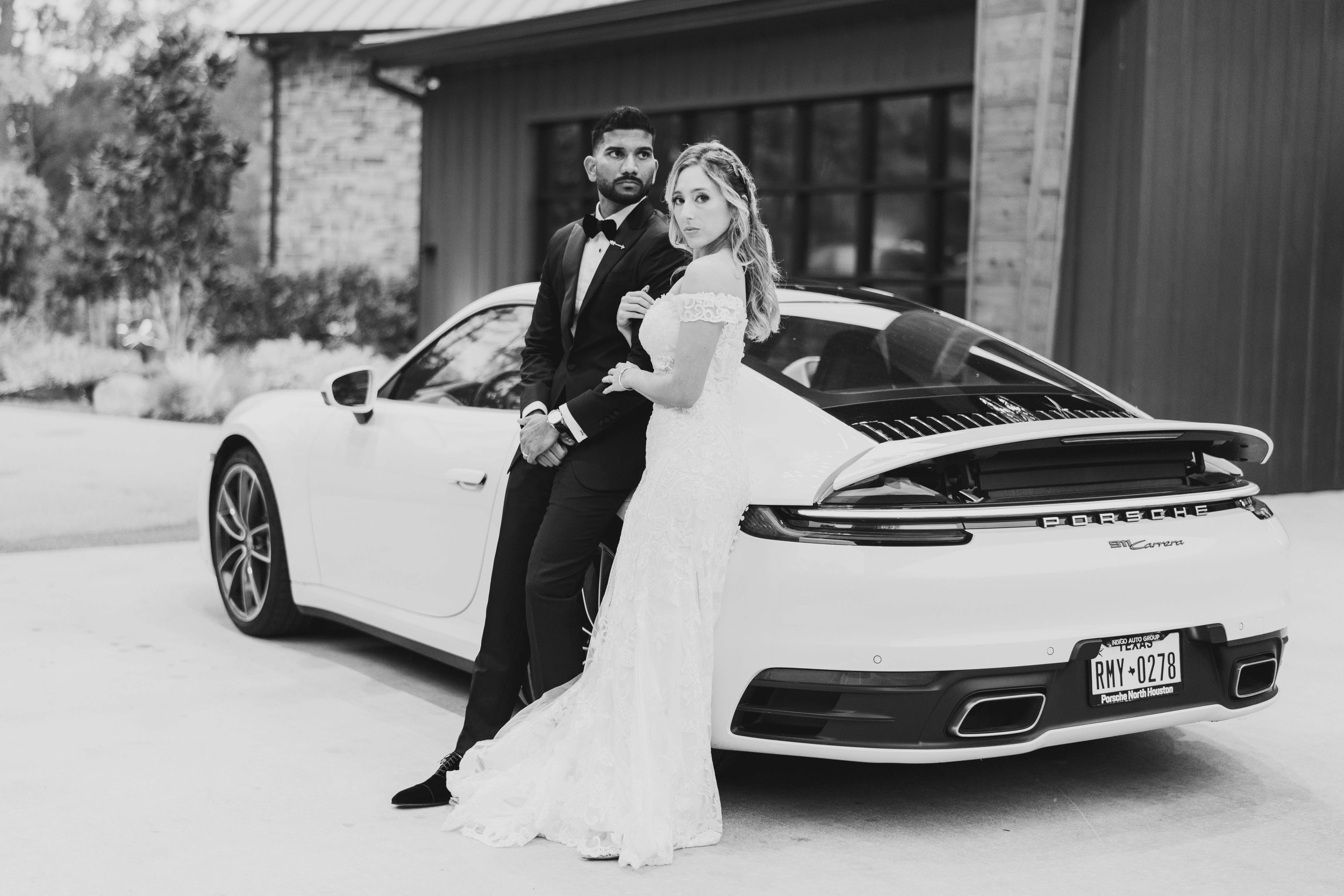 Houston-Wedding-Photographer-Photography-Photographers-Tomball-Conroe-The-Luminaire-Wedding-Venue-Best-In-Texas-Vendor-Vendors-Creative-Story-Teller-Documentary-Husband-Wife-Team-The-Knot-Wire (71).jpg