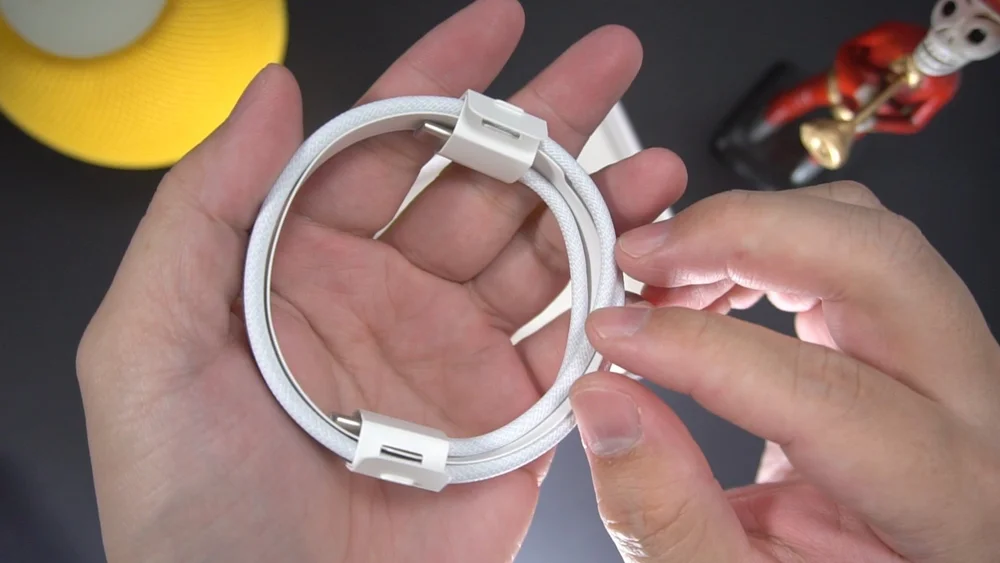 AirPods Pro 2 USB-C vs Lightning - Hidden Differences! 🤔 — Aaron  