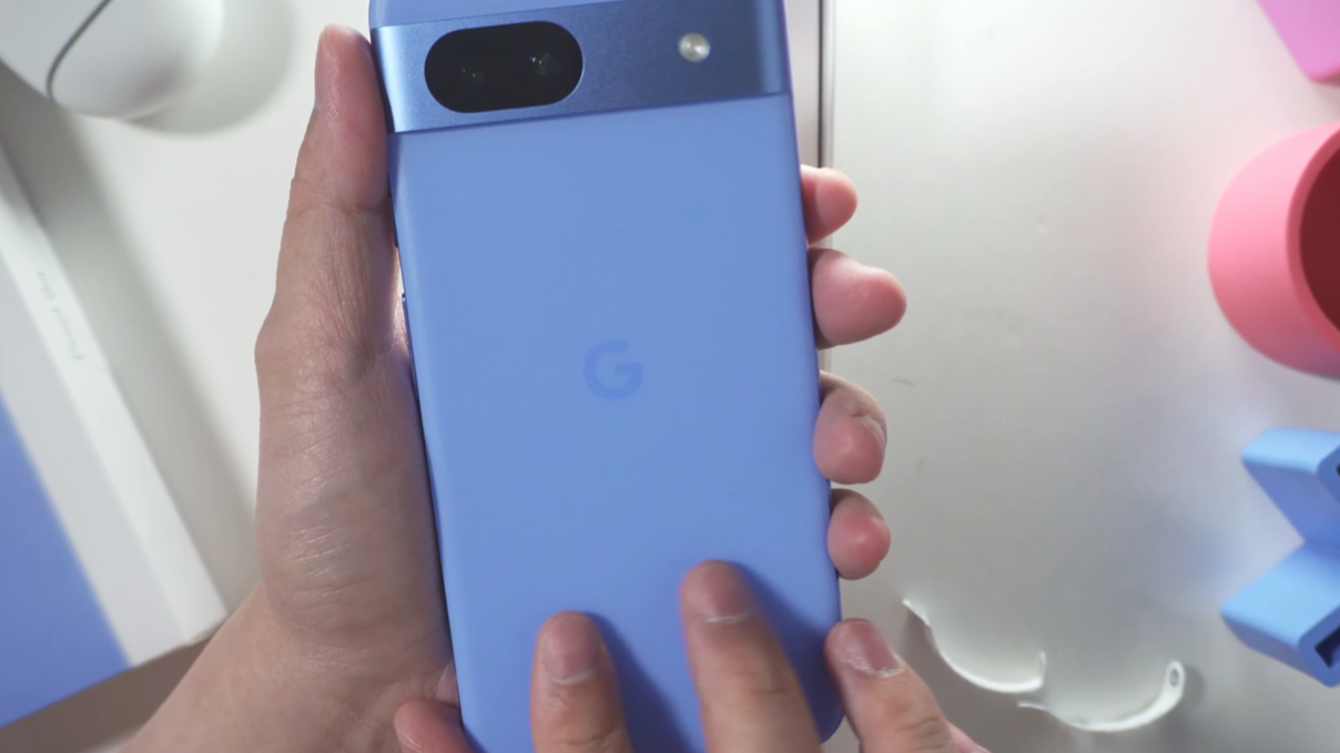 Pixel 8a Review - Top Budget Phone with Premium Features — Aaron x Loud ...