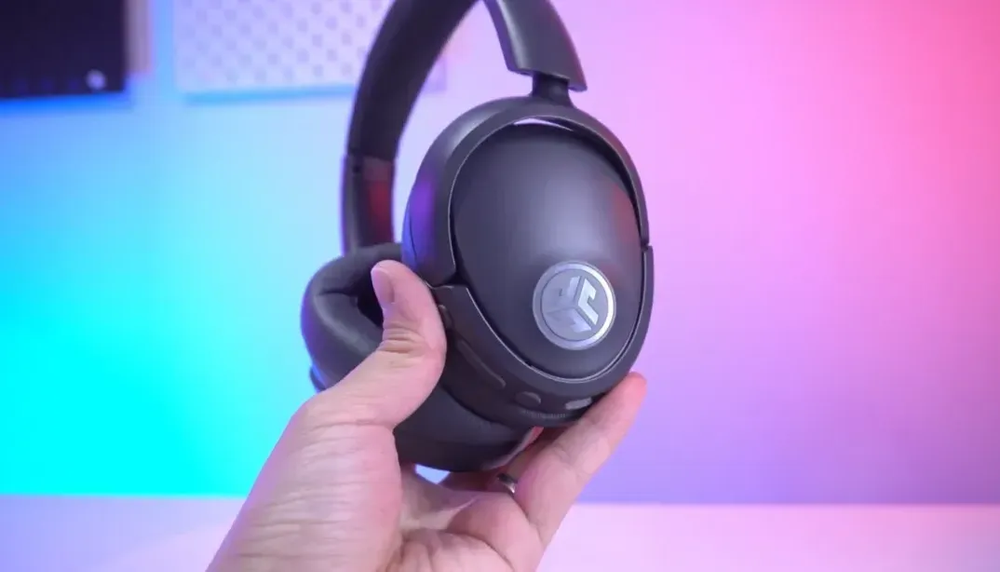 Very Underrated! 😳 JLab JBuds Lux ANC Review — Aaron x Loud and Wireless