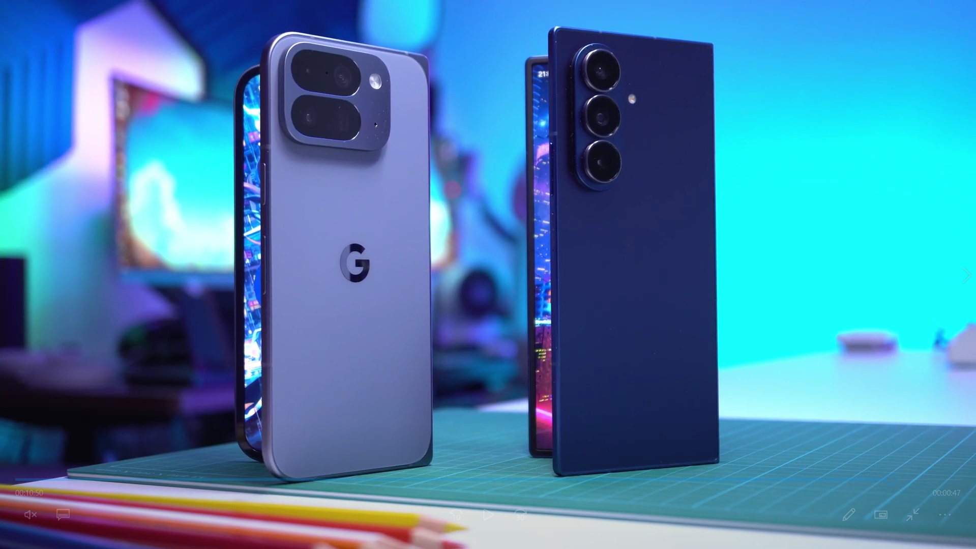 Why Pixel 10 Pro Fold BEATS Samsung Z Fold 7 🔥 (2026 Review)