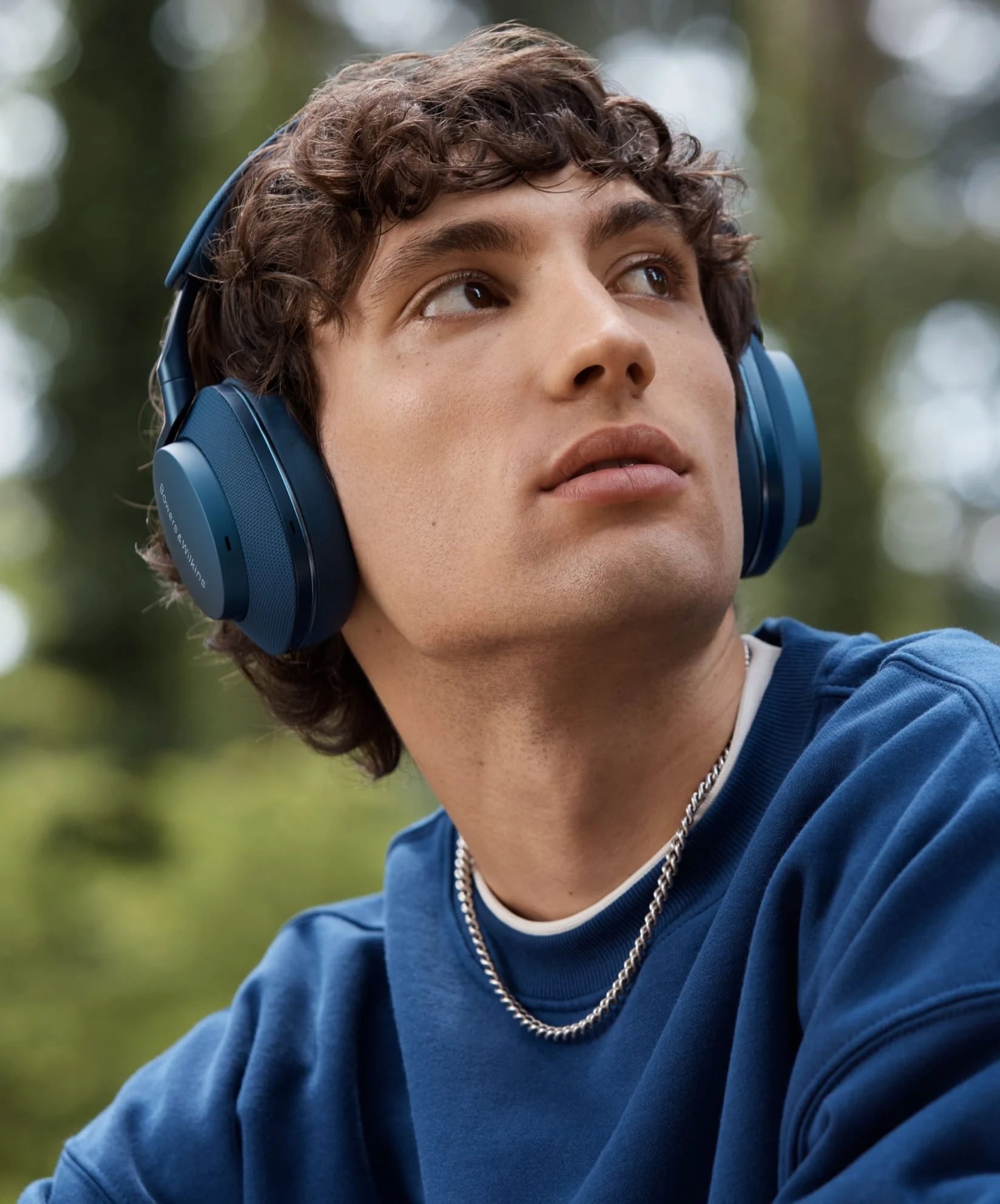 Bowers & Wilkins updates Px7 S2e Headphones with better Bowers & Wilkins updates Px7 S2e Headphones with better
