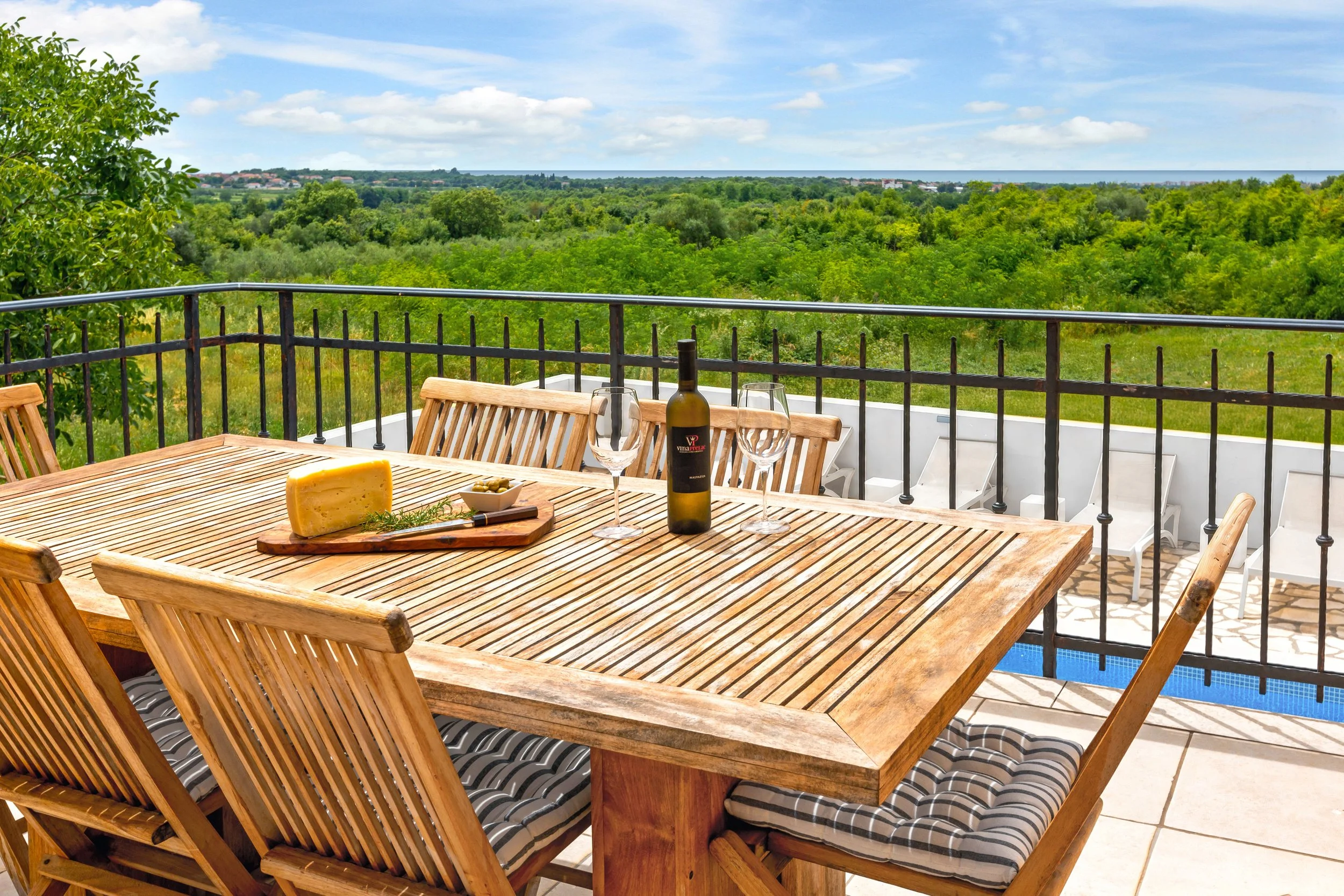 rent-villa_umag_istria-sea-view.jpg