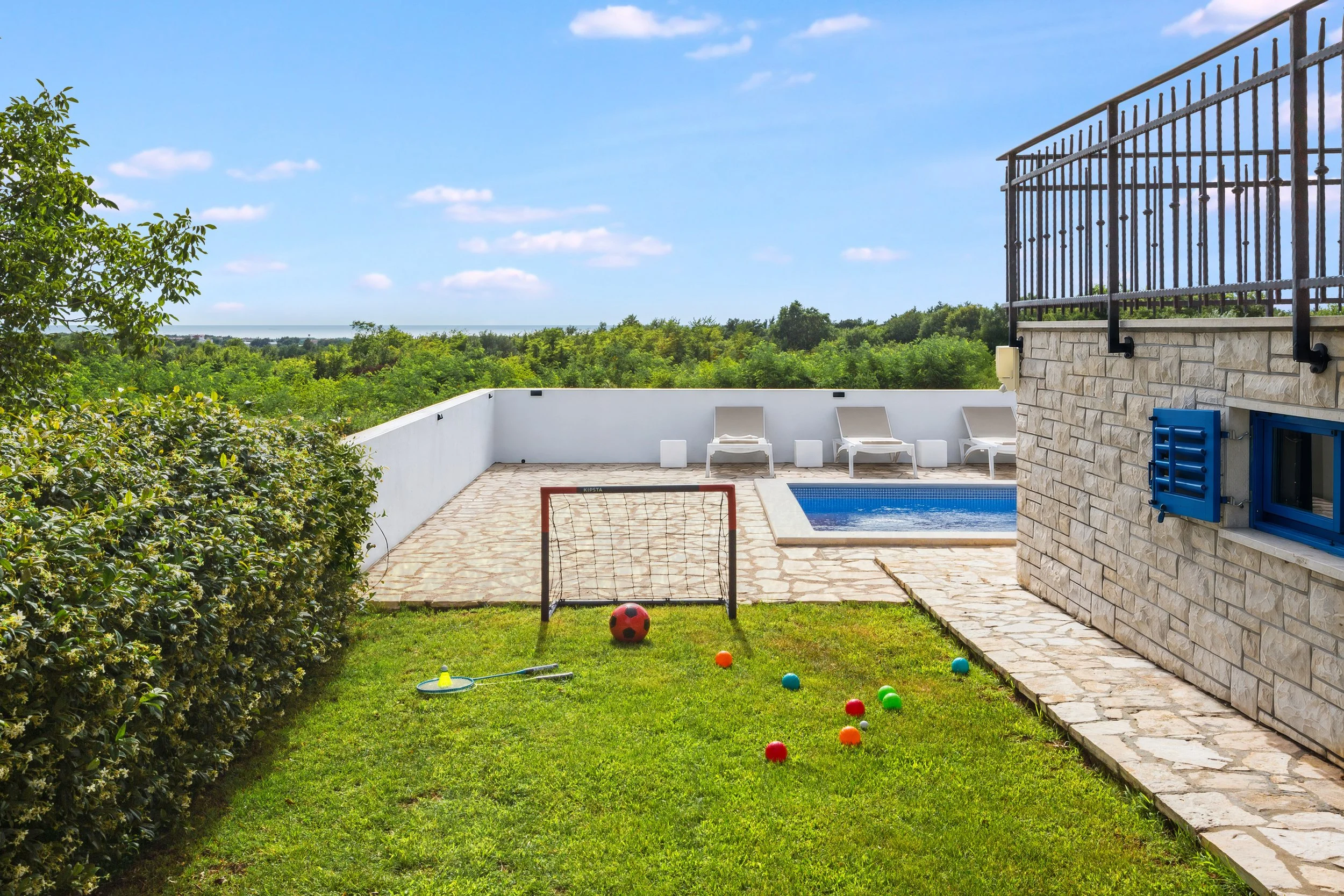 rent-pool-villa_umag_istria.jpg