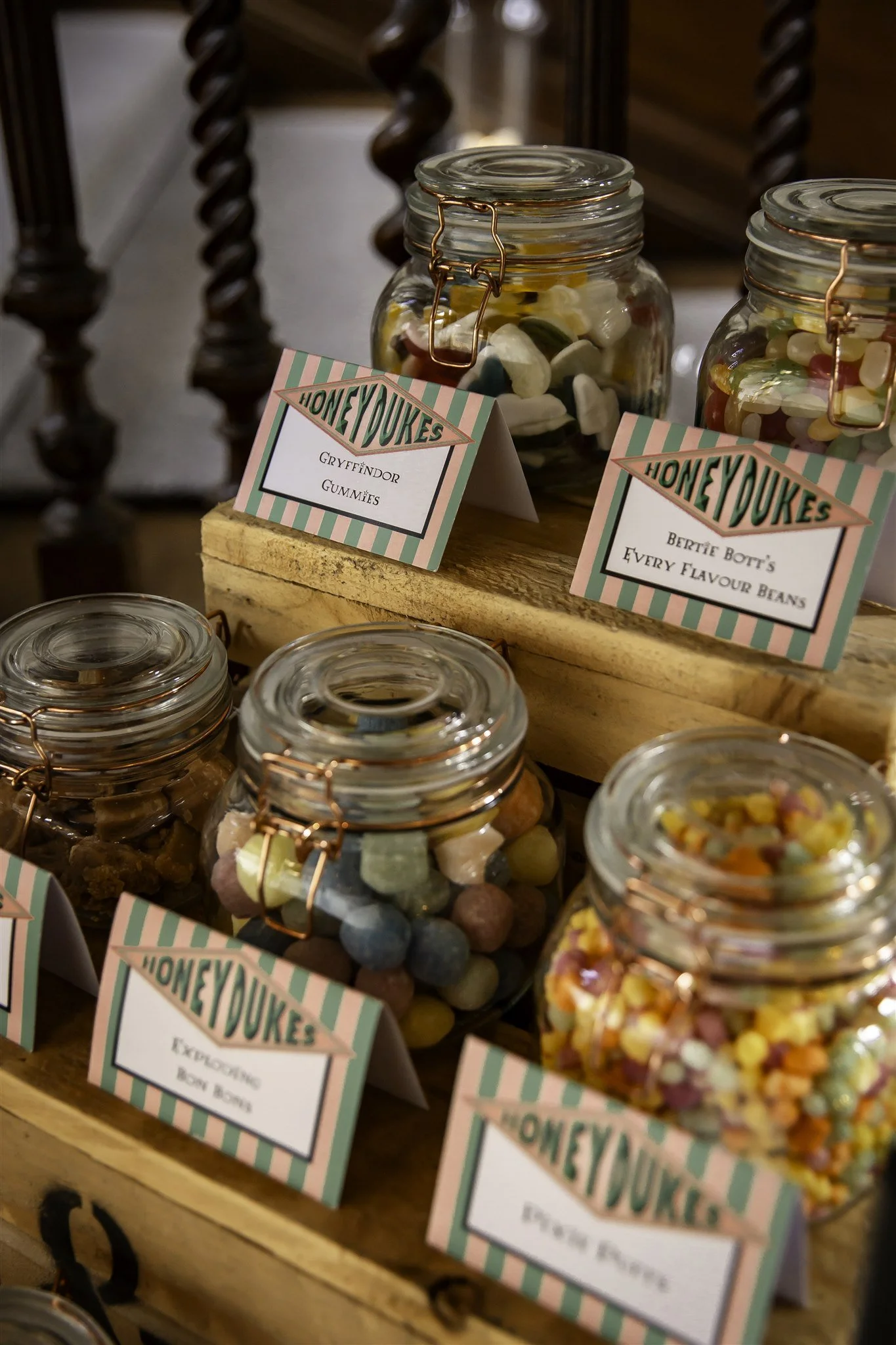 Vibrant and authentic wedding photography