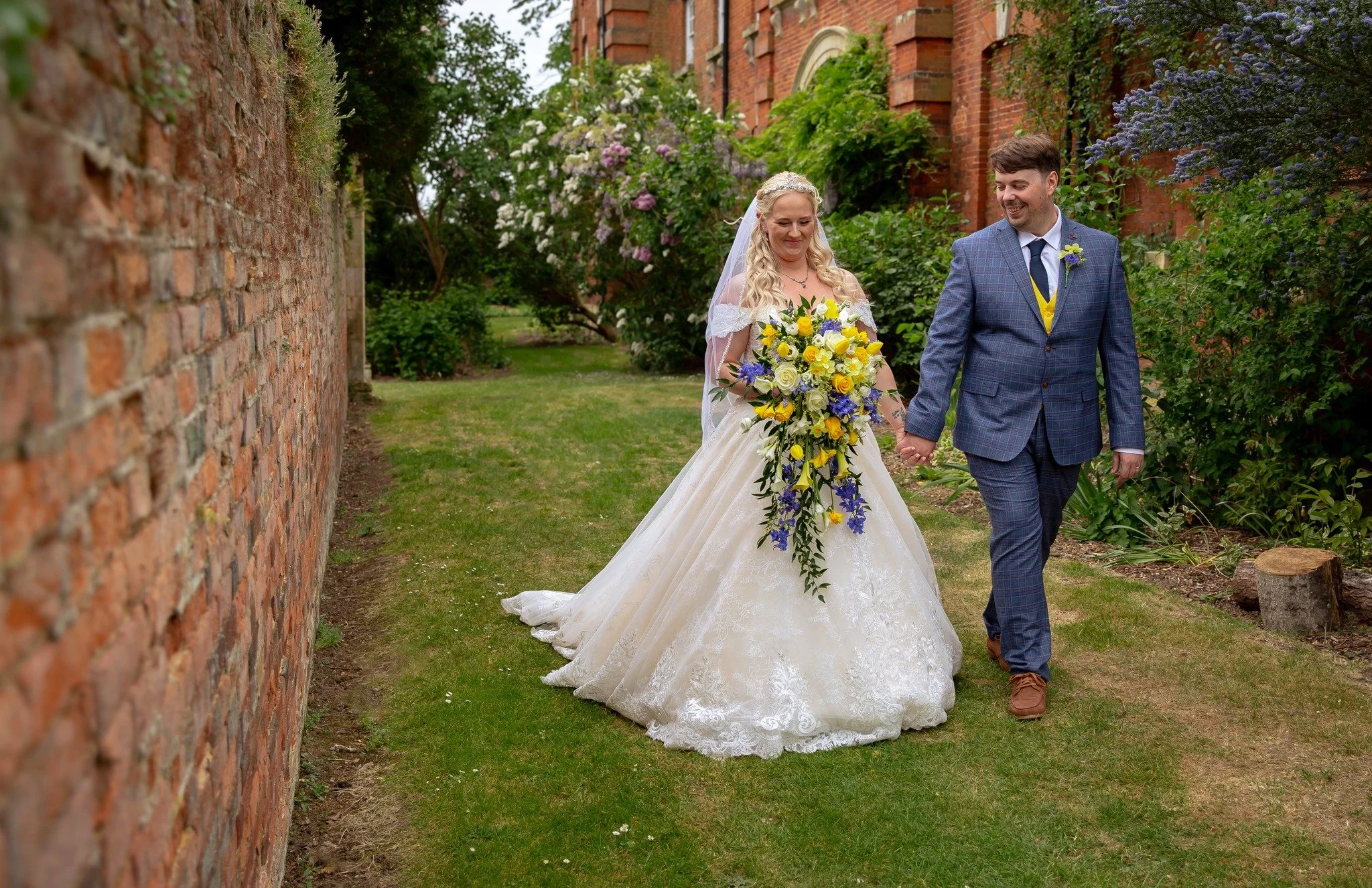 Espey Photography Chicheley Hall Magical wedding 30.jpg