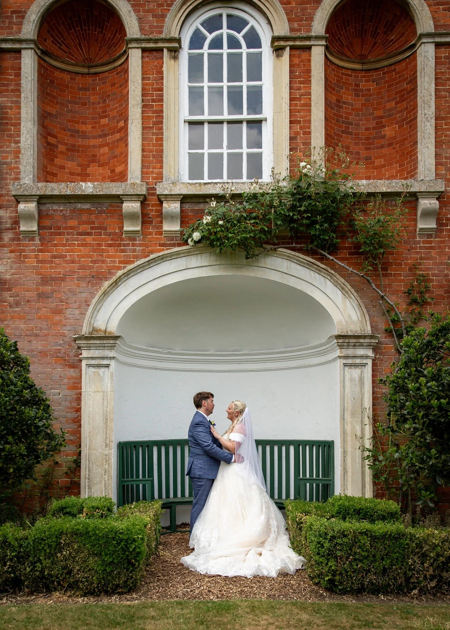 Espey Photography Chicheley Hall Magical wedding 36.jpg