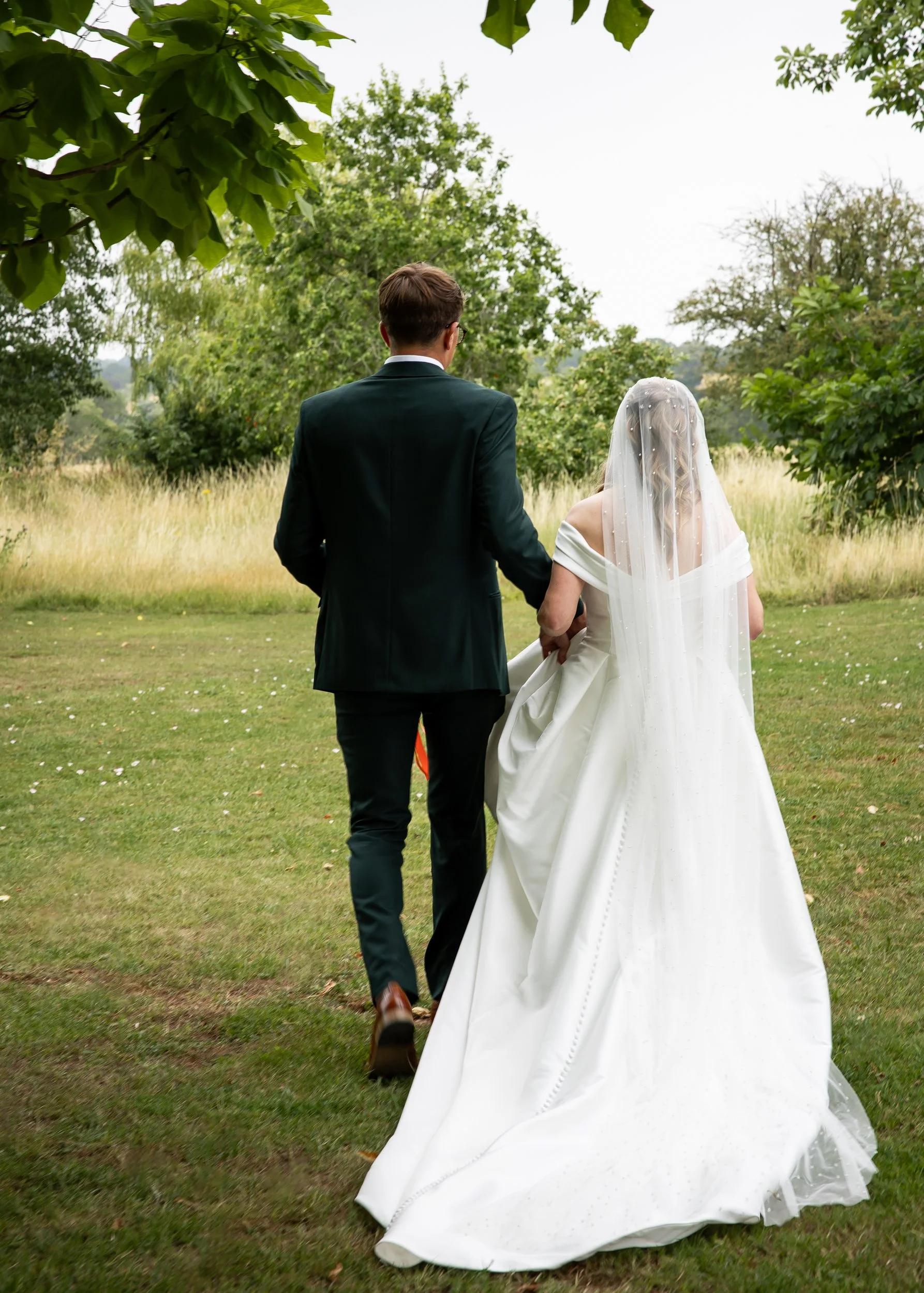  Relaxed and fun wedding at Huntsmill Farm