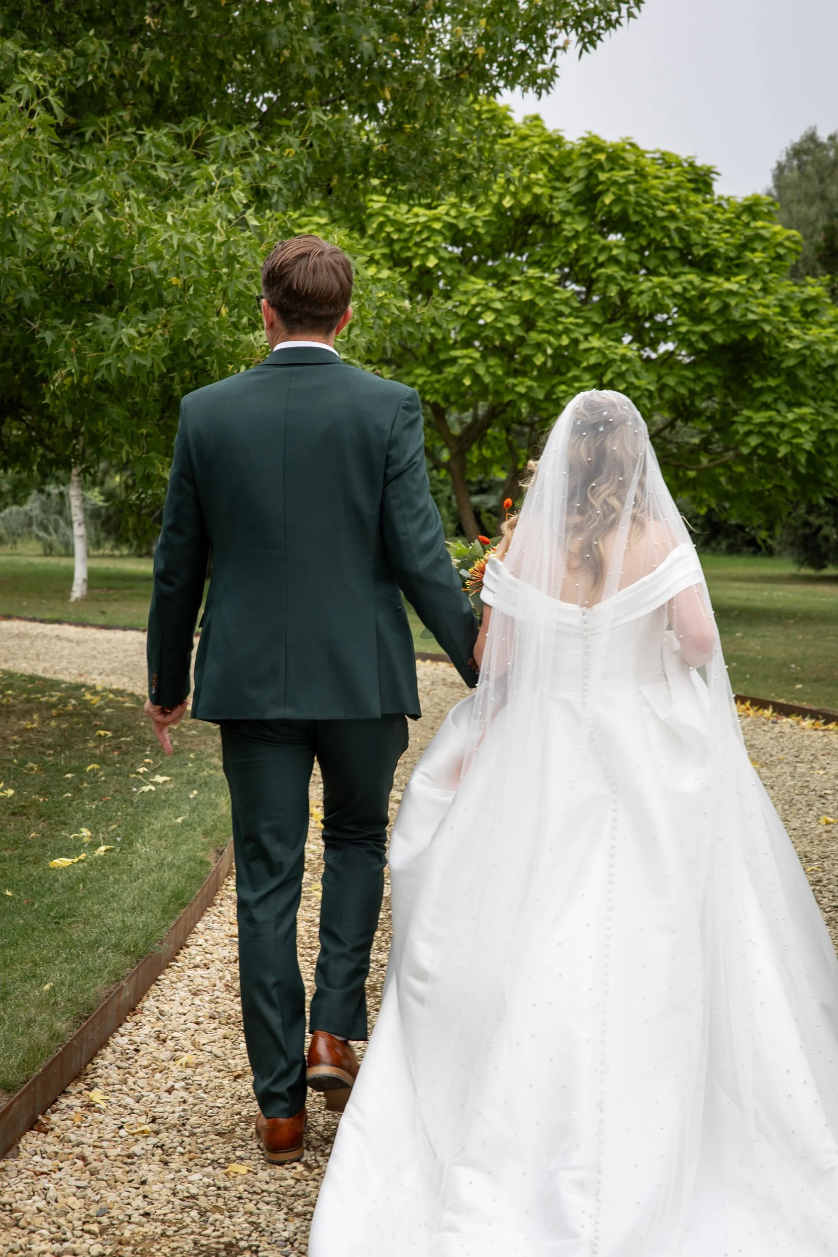  Relaxed and fun wedding at Huntsmill Farm