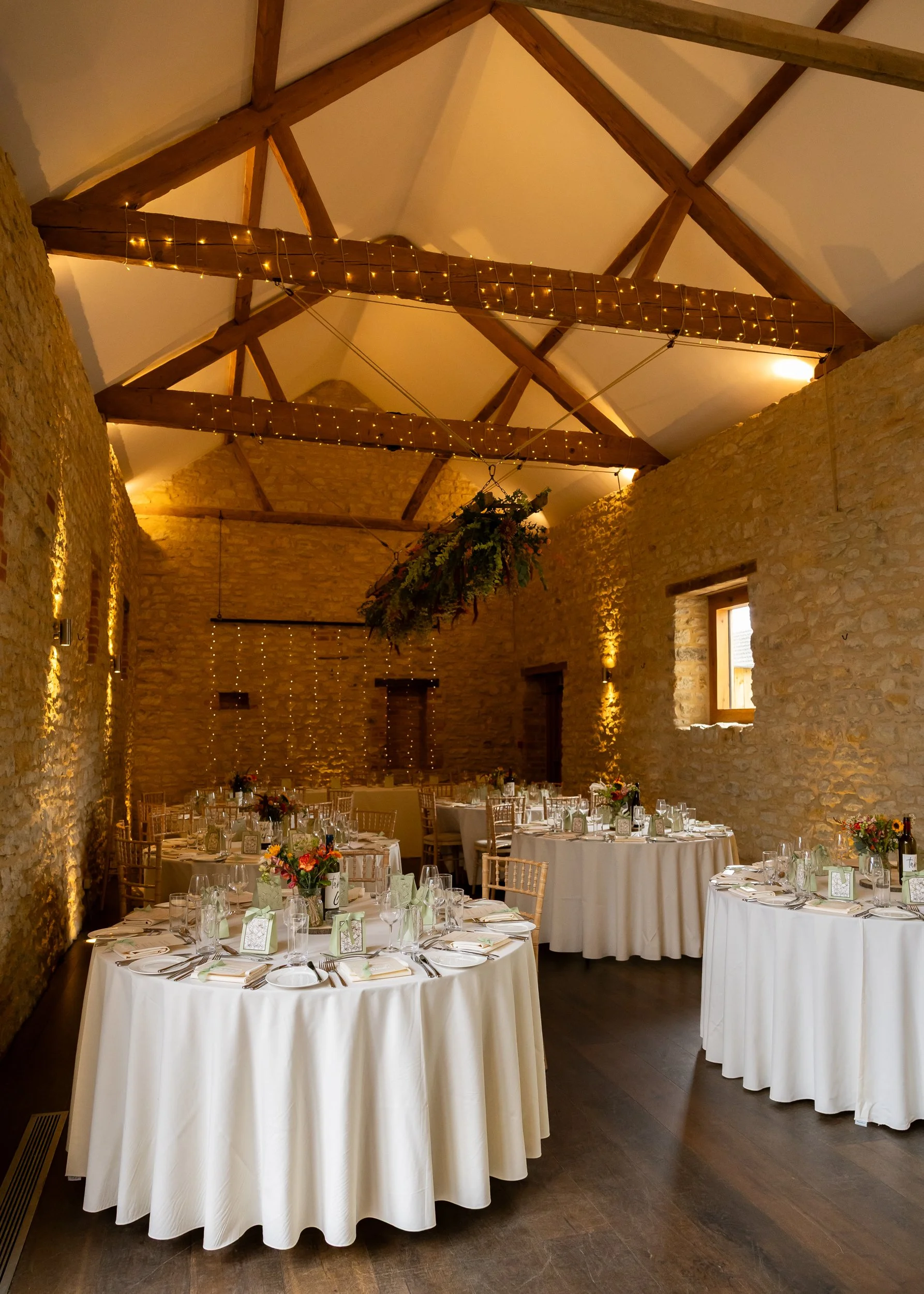  Relaxed and fun wedding at Huntsmill Farm