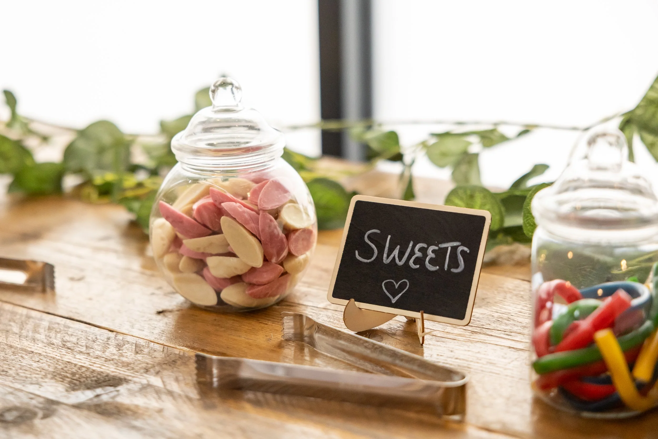  Relaxed and fun wedding at Huntsmill Farm