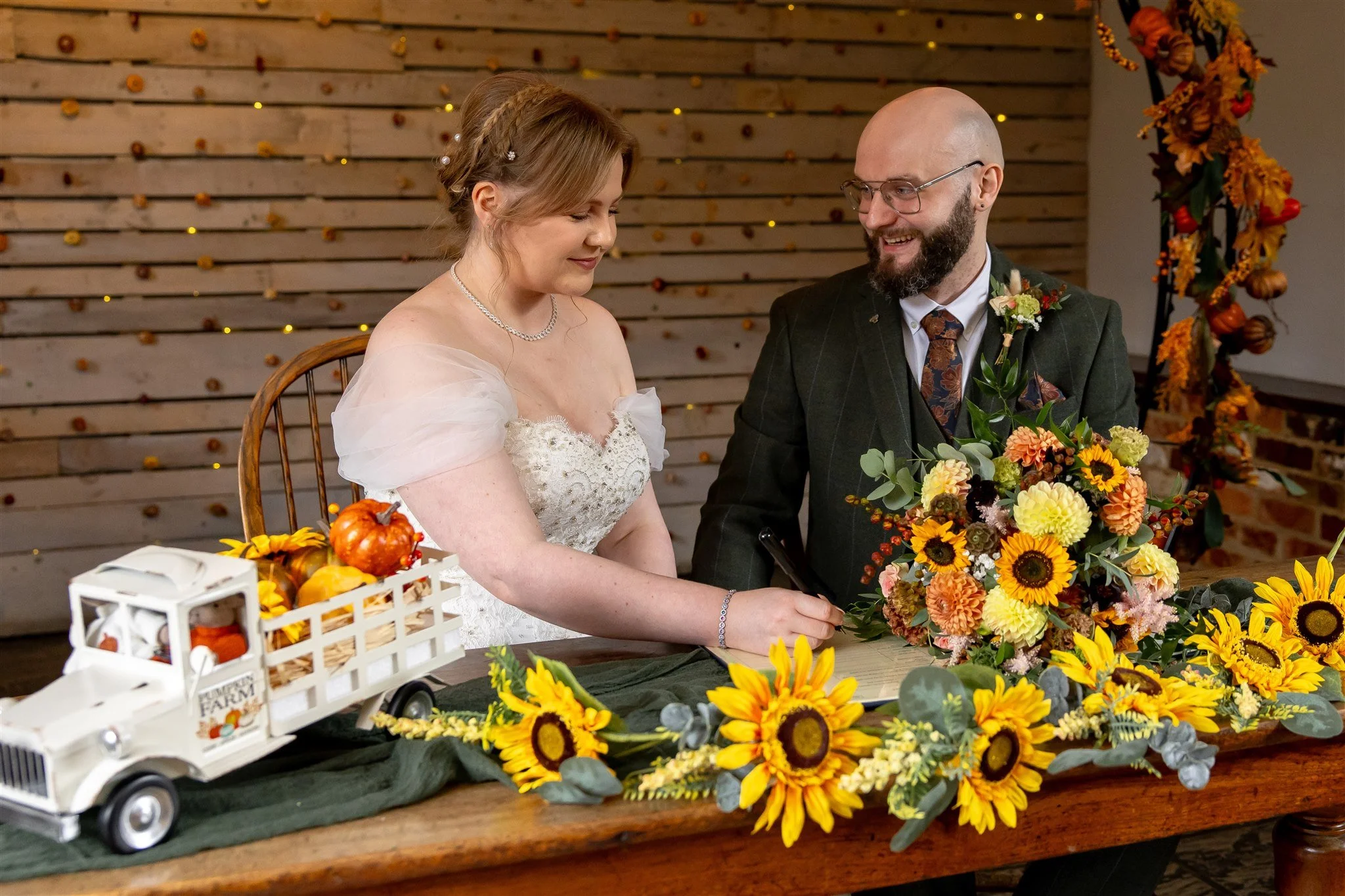 Whimsical Autumn wedding at dodmoor house
